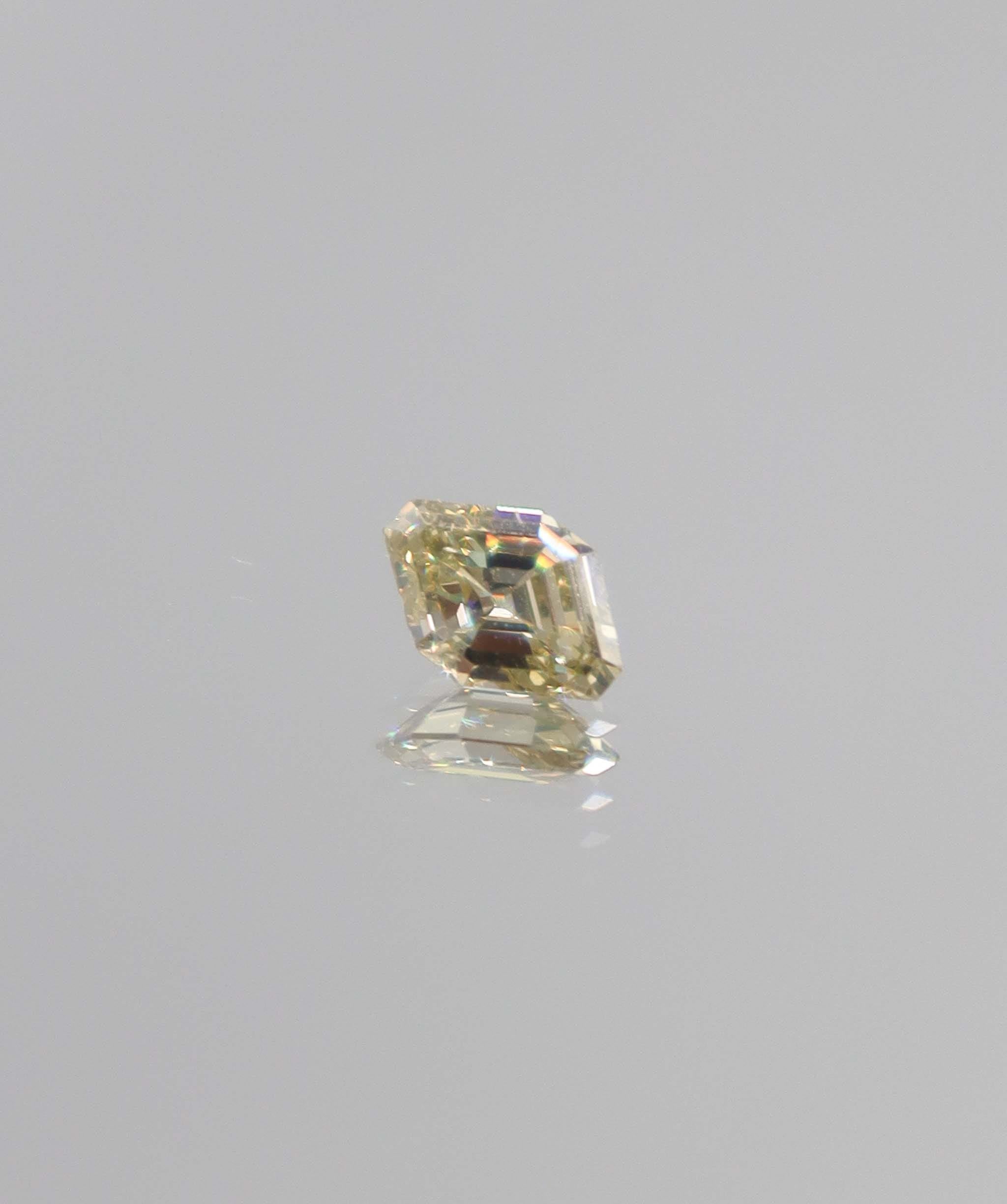 Luxury Promise 0.5ct Diamond Lozenge DXBN0672