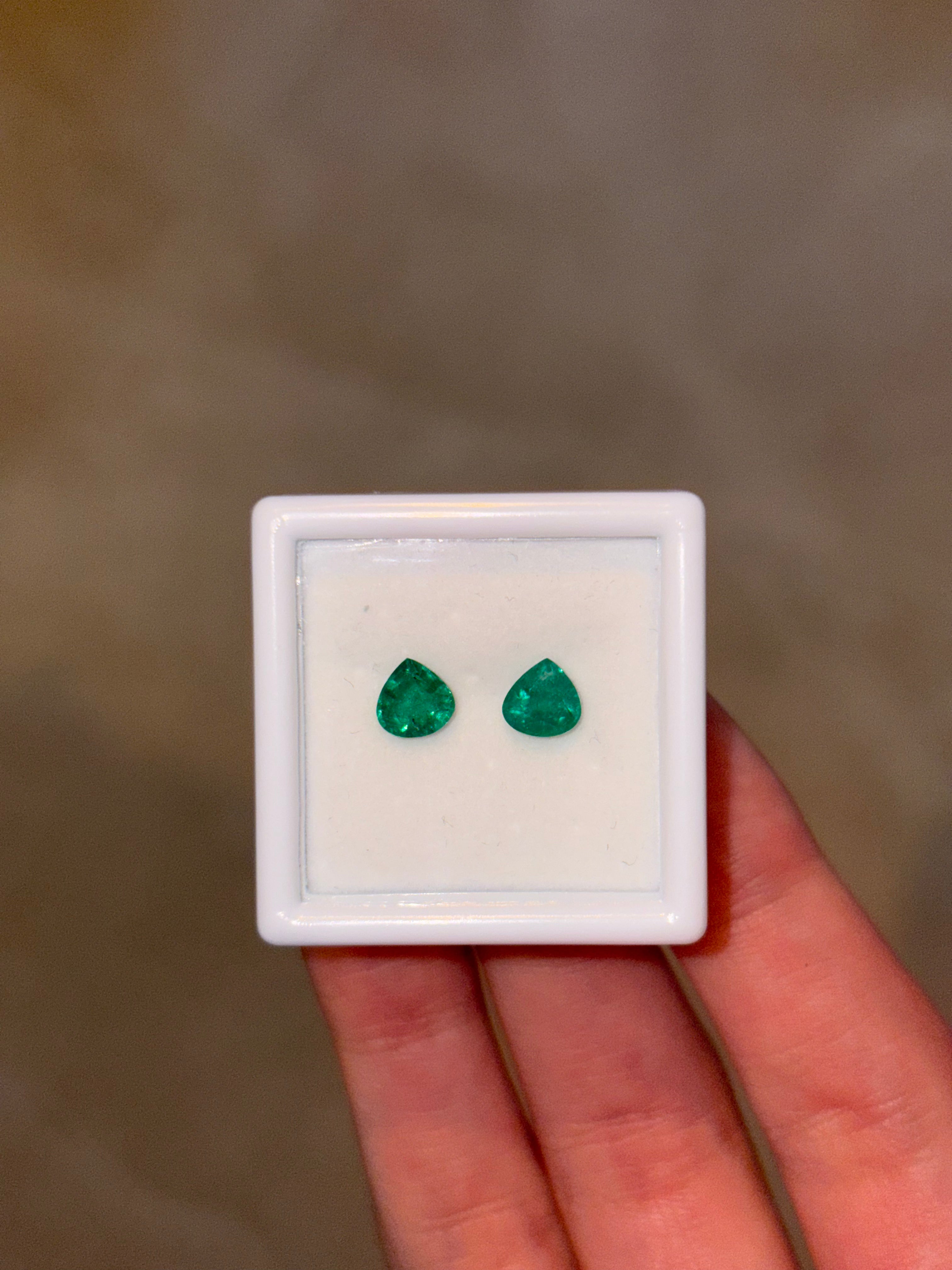 Luxury Promise 1.10ct Emerald Pear PAIR THAIC1470