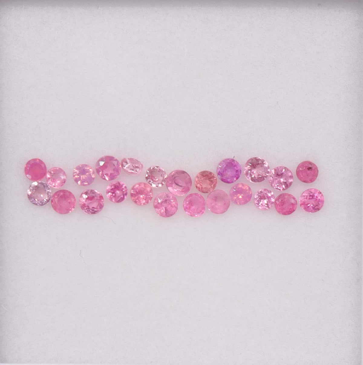 Luxury Promise 1.35ct Mahenge Neon Pink Spinel Round Melee Set DXBCS6310