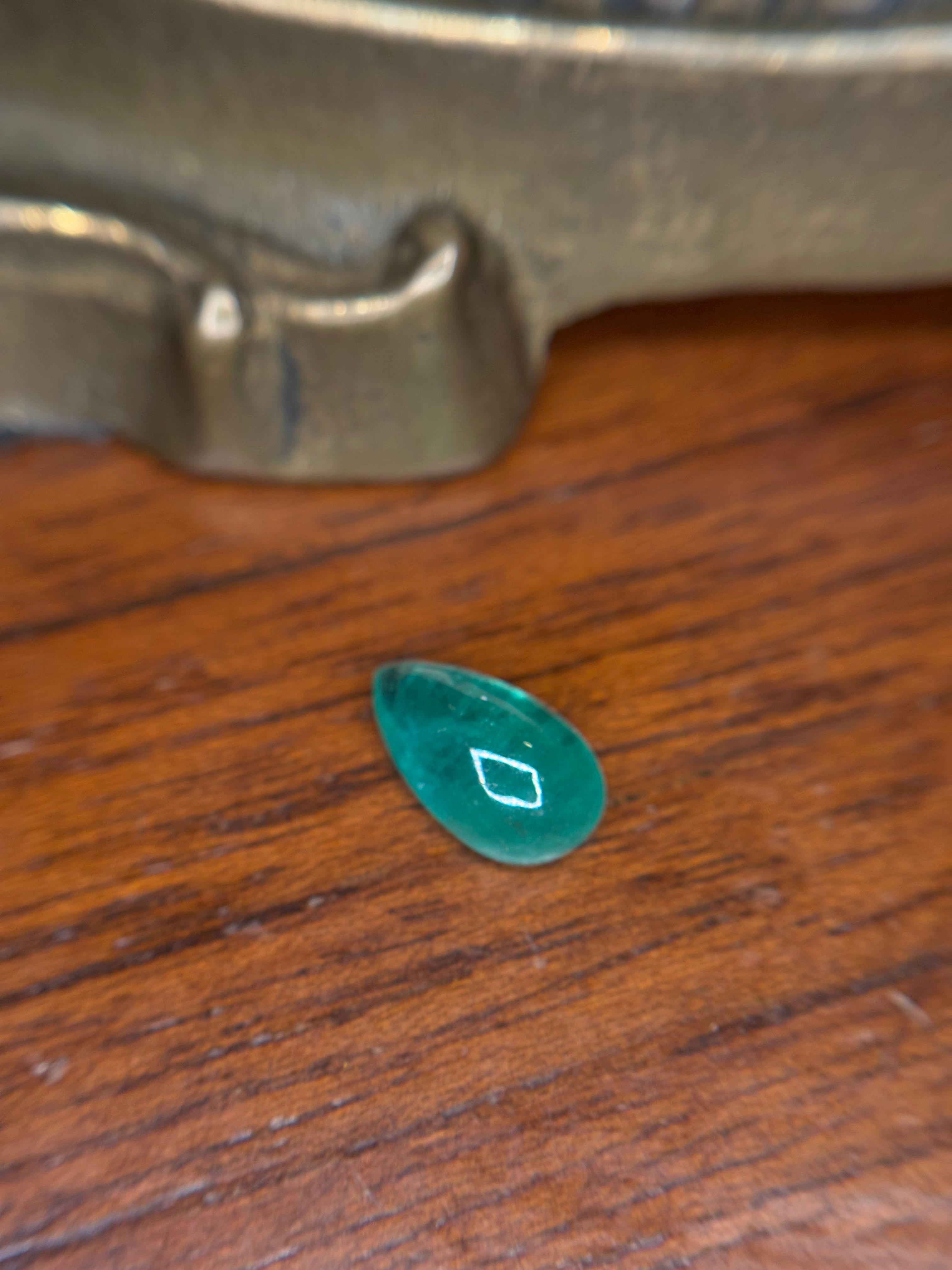 Luxury Promise 1.75ct Emerald Pear Cabochon THAIC0687