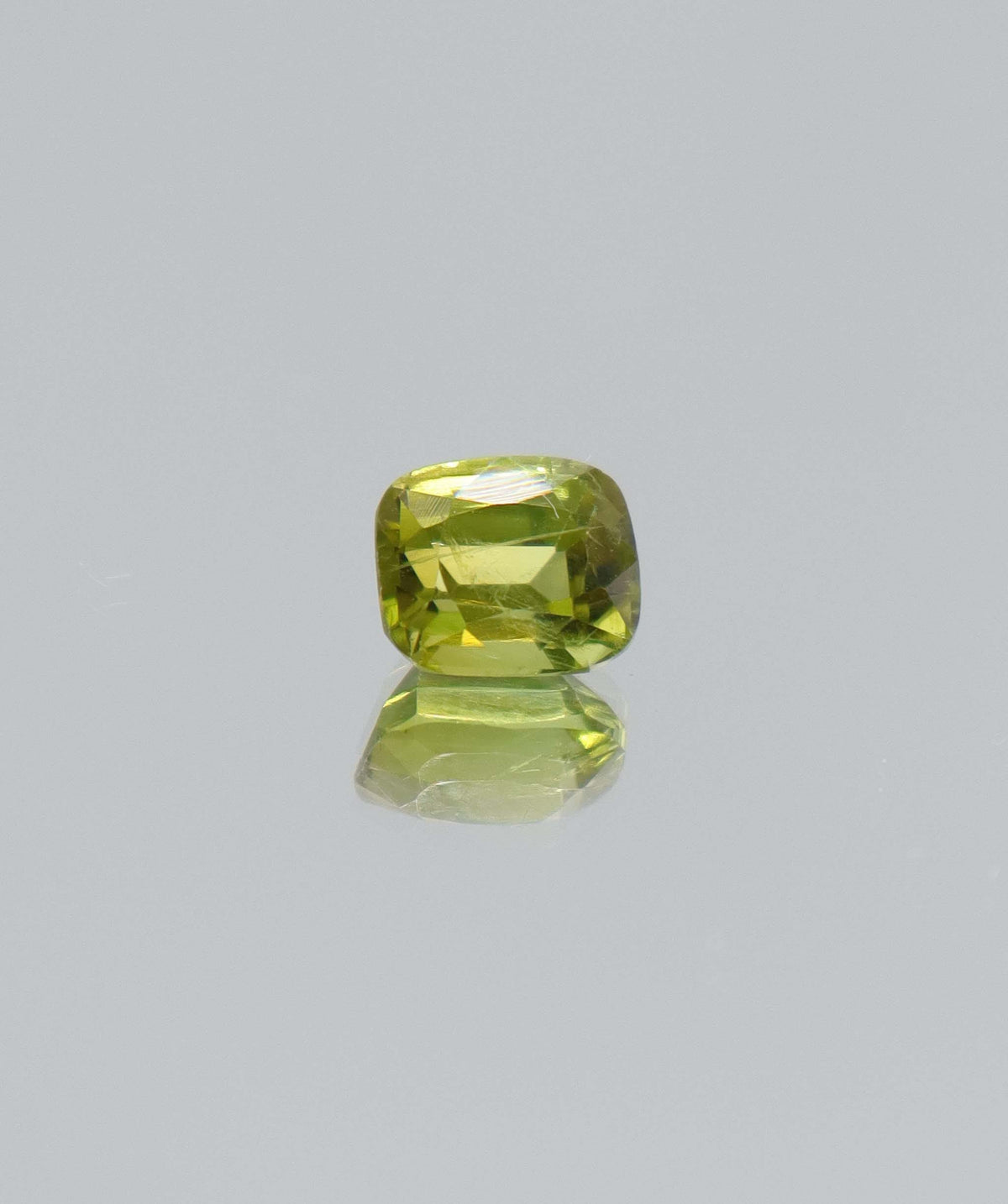 Luxury Promise 1.98ct Peridot Cushion DXBCD2065