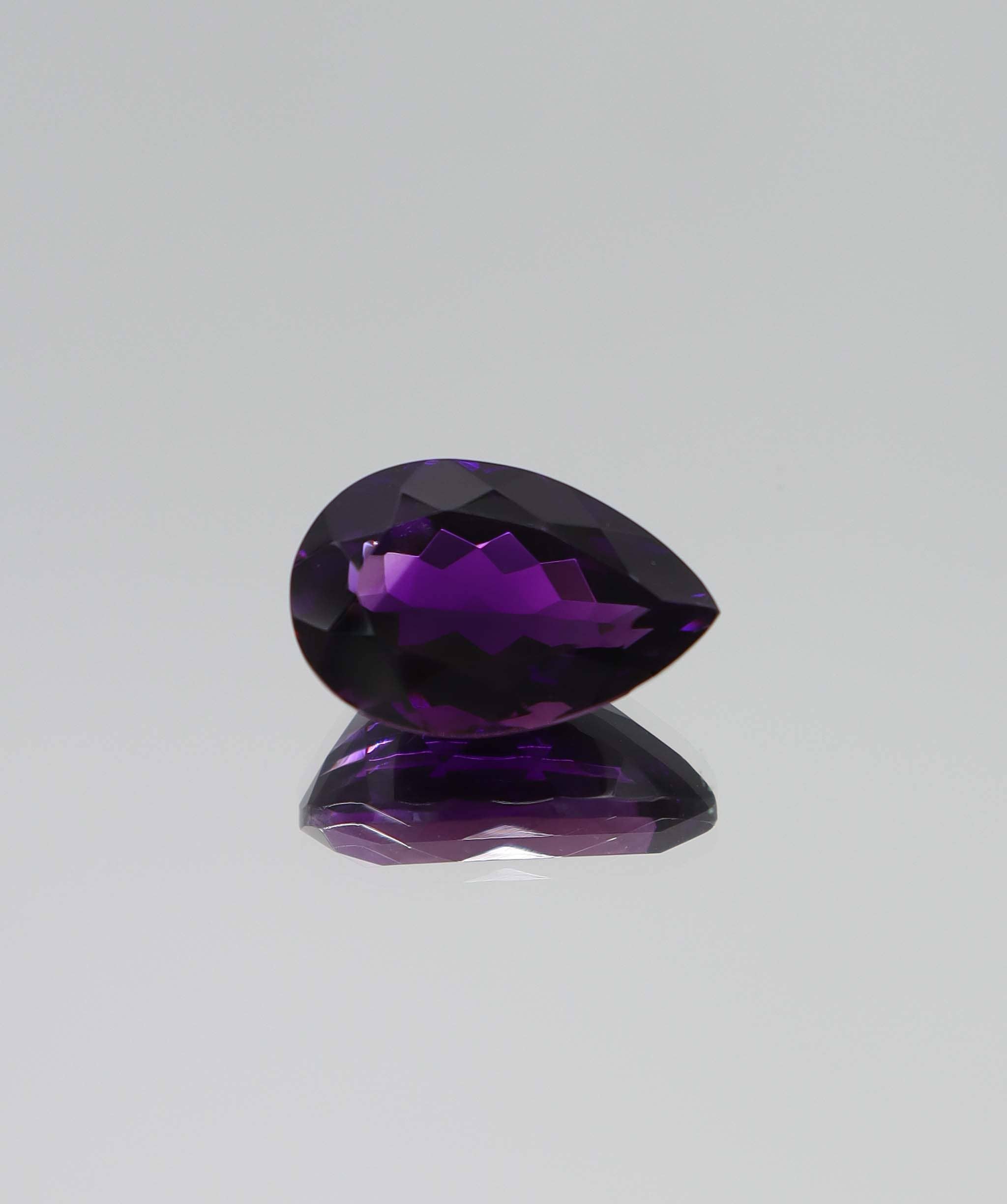 Luxury Promise 10.85ct Amethyst square cushion DXBCS6181