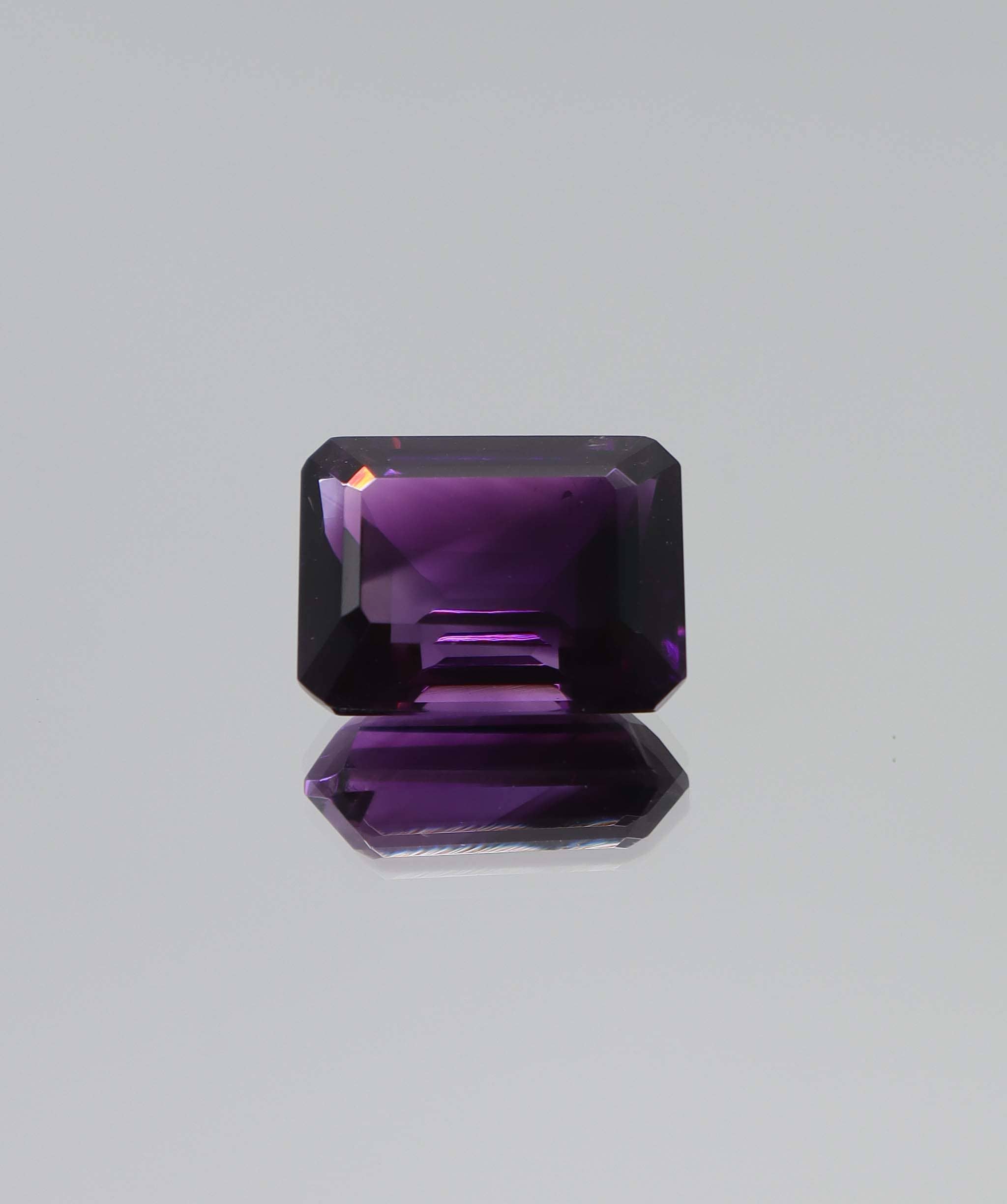 Luxury Promise 11.51ct Amethyst Emerald shape DXBCS6178