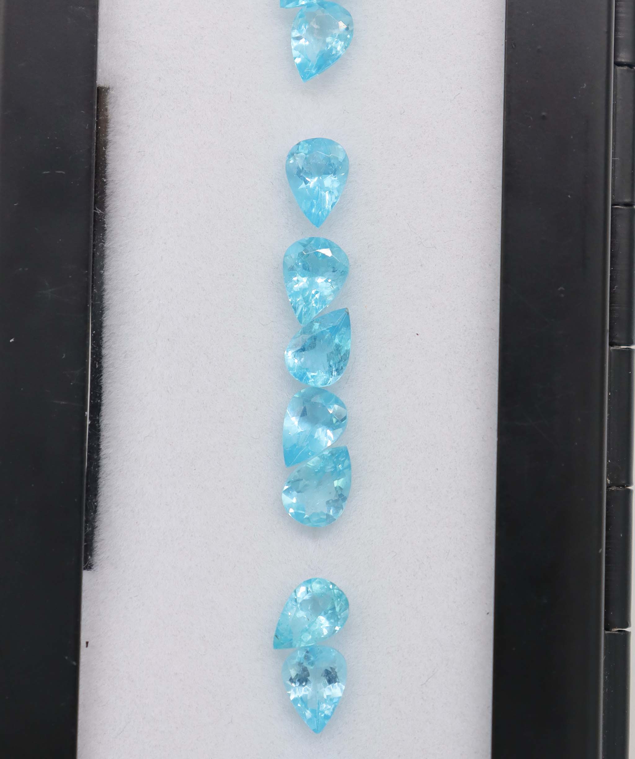 Luxury Promise 17.50ct Apatite Pear Calibrated Set 24pcs DXBCS5948