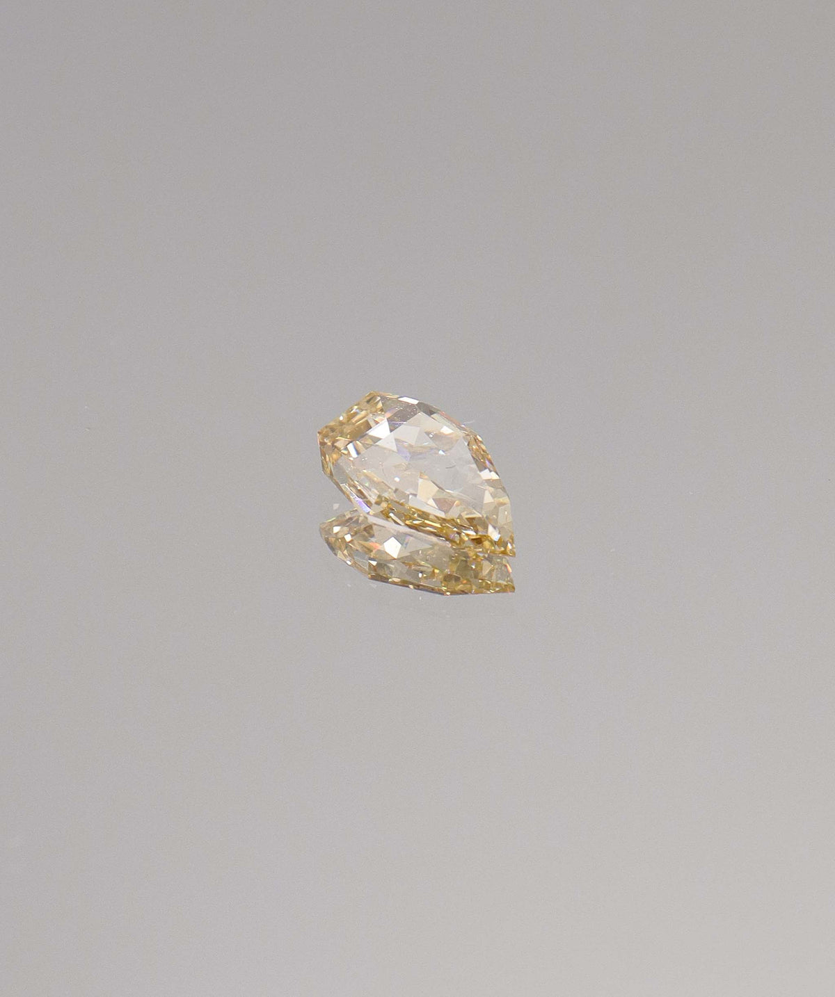 Luxury Promise 1ct intense orange flame antique rose-cut pear diamond DXBCS4371
