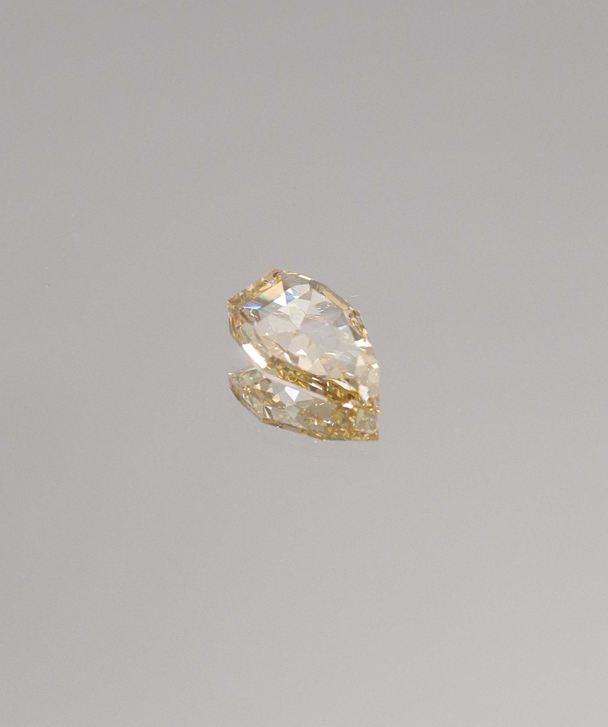 Luxury Promise 1ct intense orange flame antique rose-cut pear diamond DXBCS4371