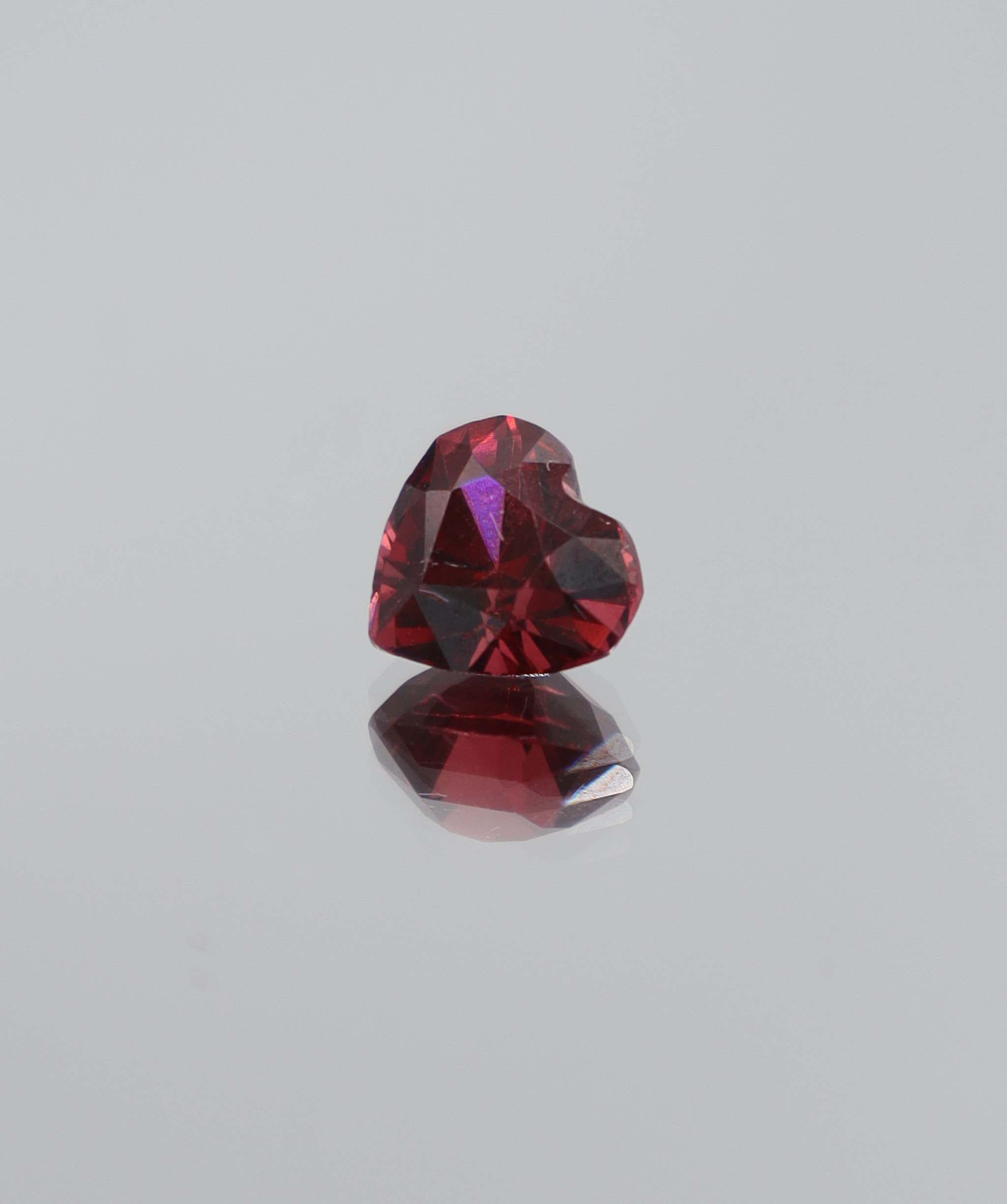 Luxury Promise 2.09ct Malaya Garnet Heart DXBCS5805