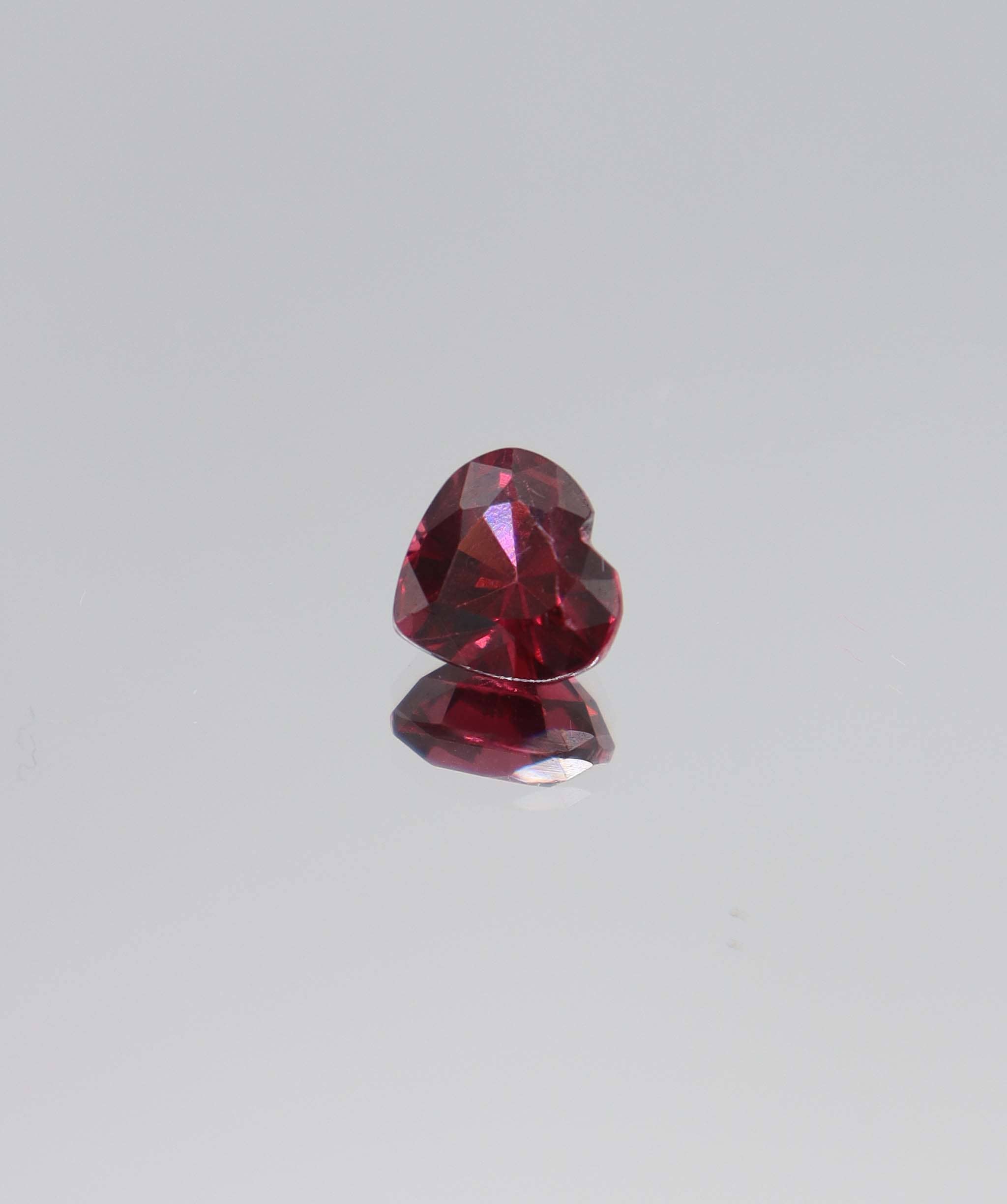 Luxury Promise 2.16ct Malaya Garnet Heart DXBCS5801