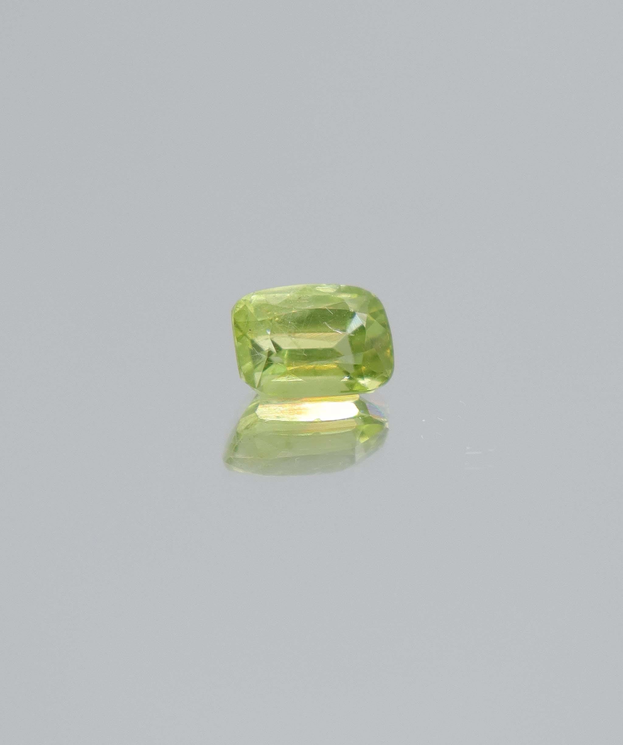 Luxury Promise 2.26ct Peridot Elongated Cushion DXBCD2052