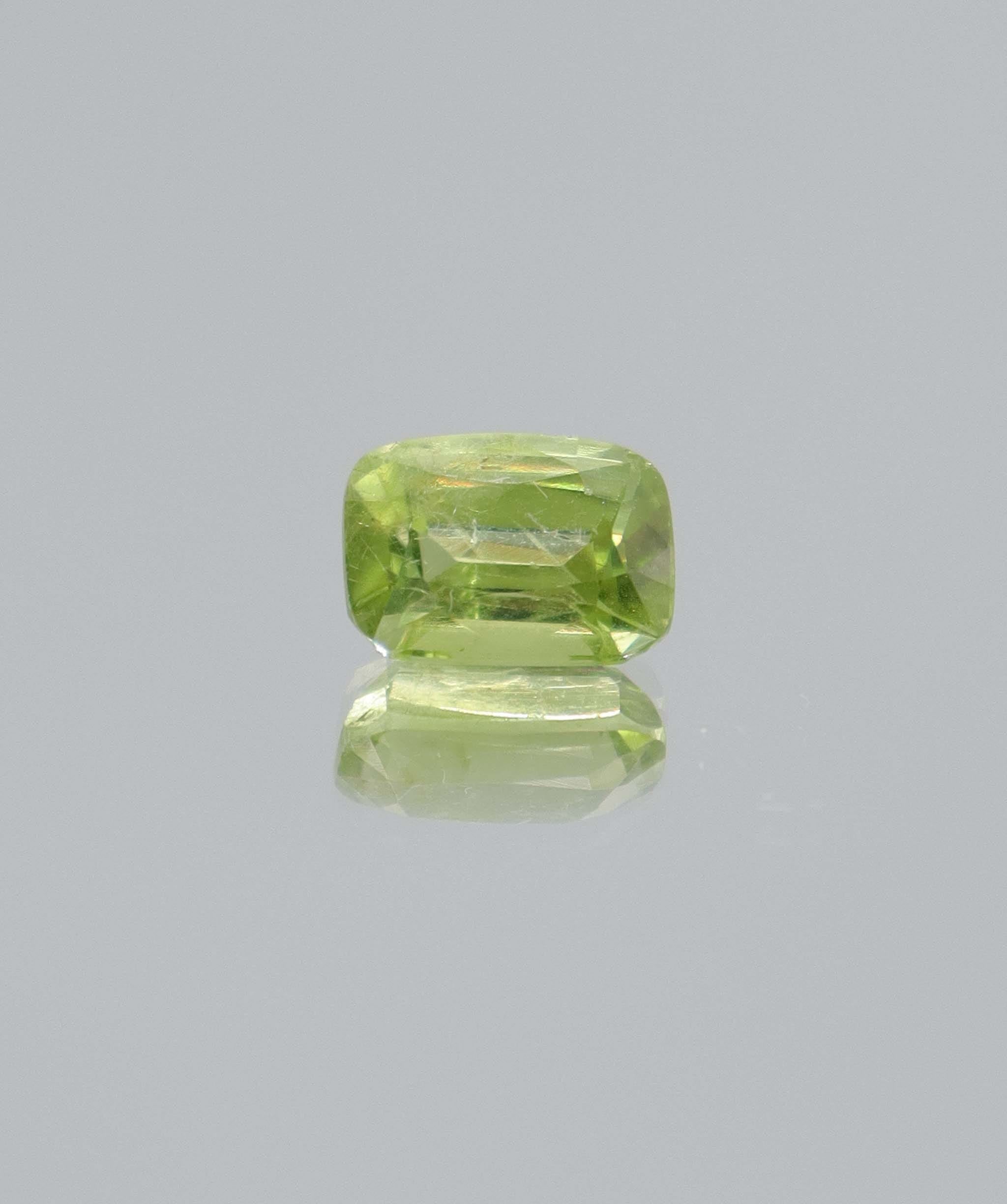 Luxury Promise 2.26ct Peridot Elongated Cushion DXBCD2052