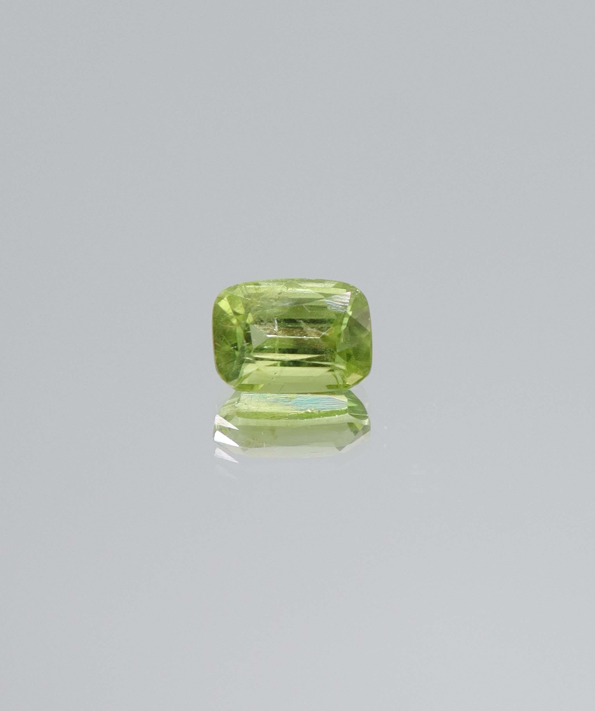 Luxury Promise 2.26ct Peridot Elongated Cushion DXBCD2052
