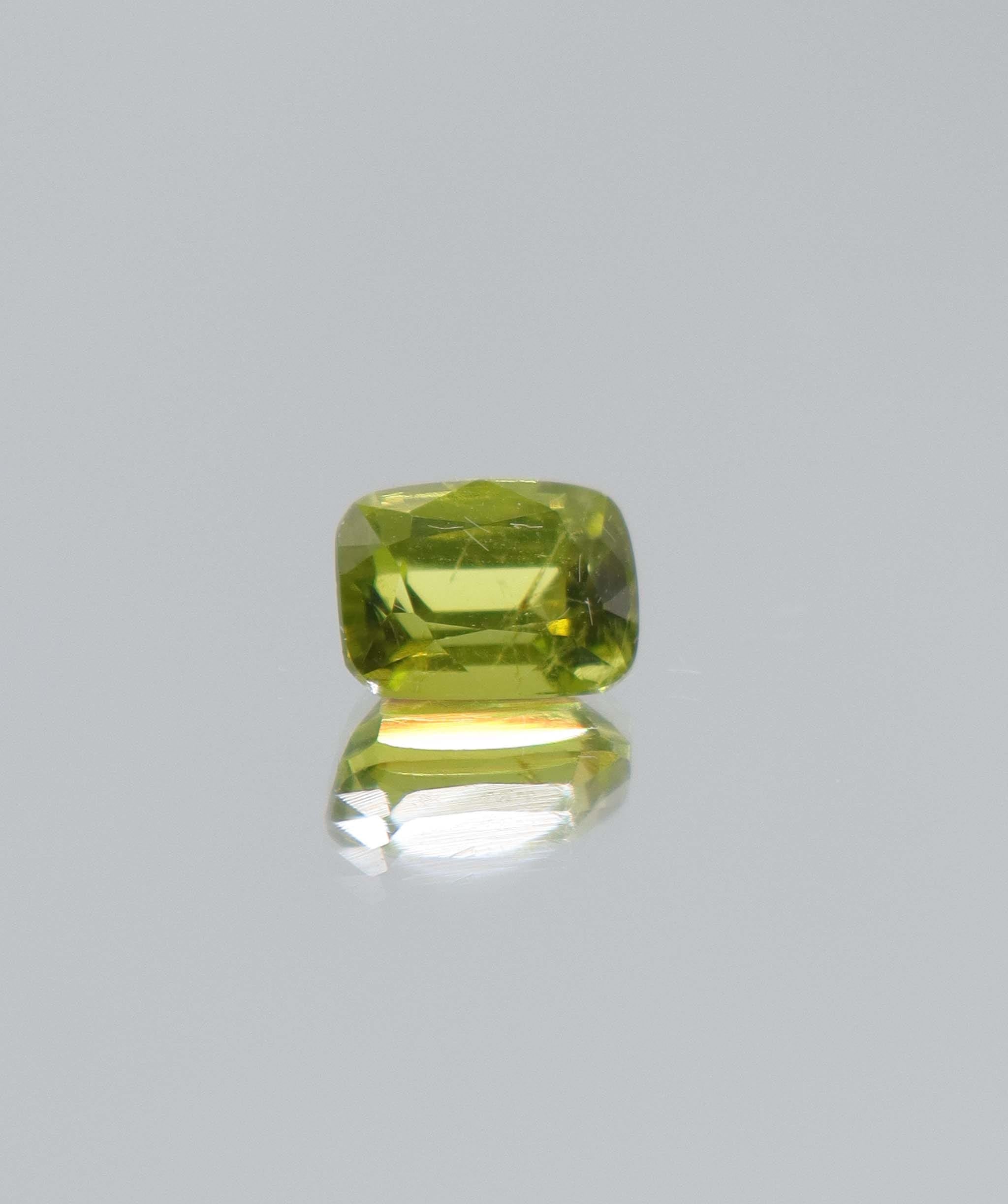 Luxury Promise 2.46ct Peridot Elongated Cushion DXBCD2053