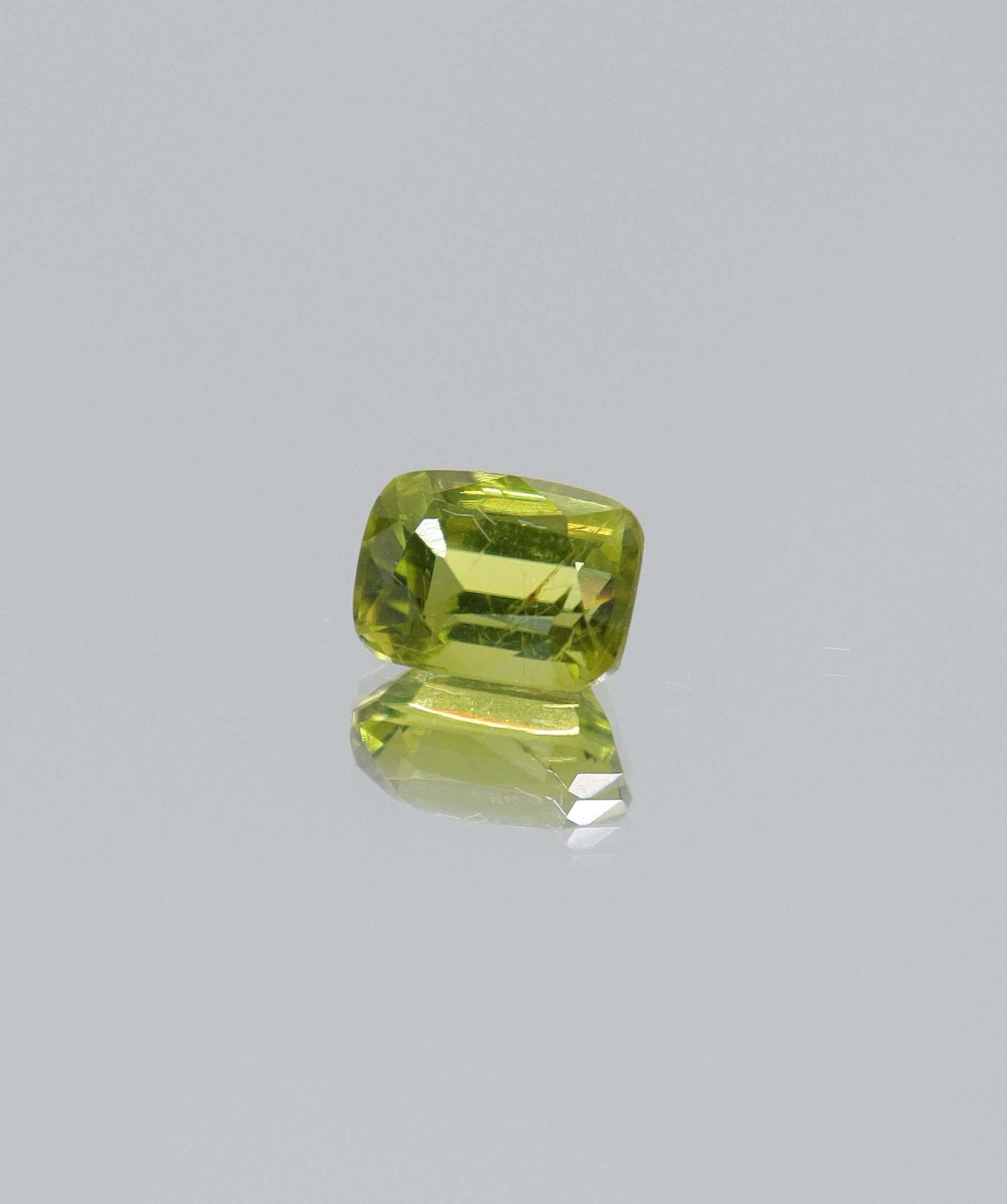 Luxury Promise 2.46ct Peridot Elongated Cushion DXBCD2053
