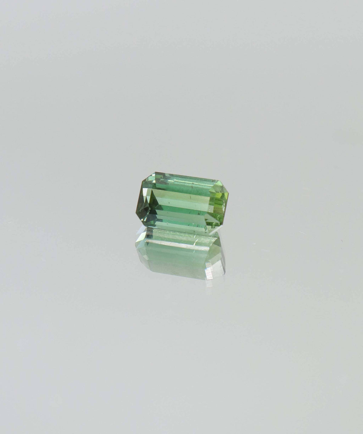Luxury Promise 2.60ct Tourmaline emerald DXBCD2232
