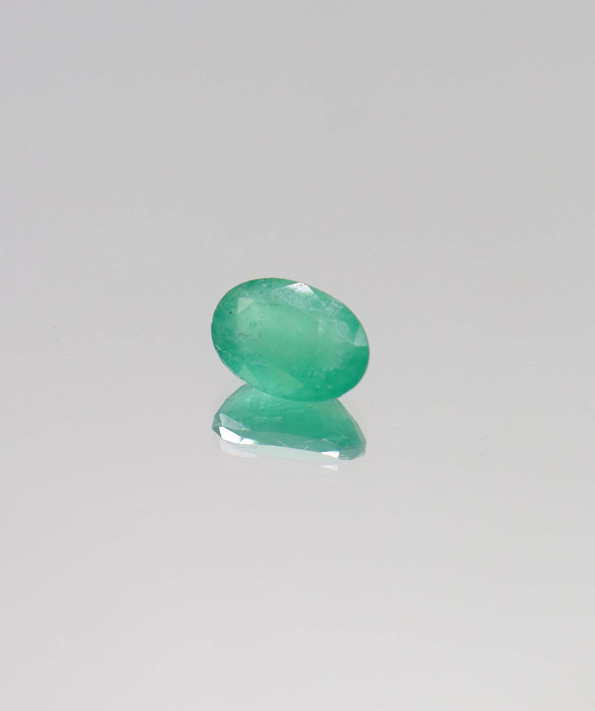 Luxury Promise 3.4ct Oval Natural Zambian Emerald DXBCS6371