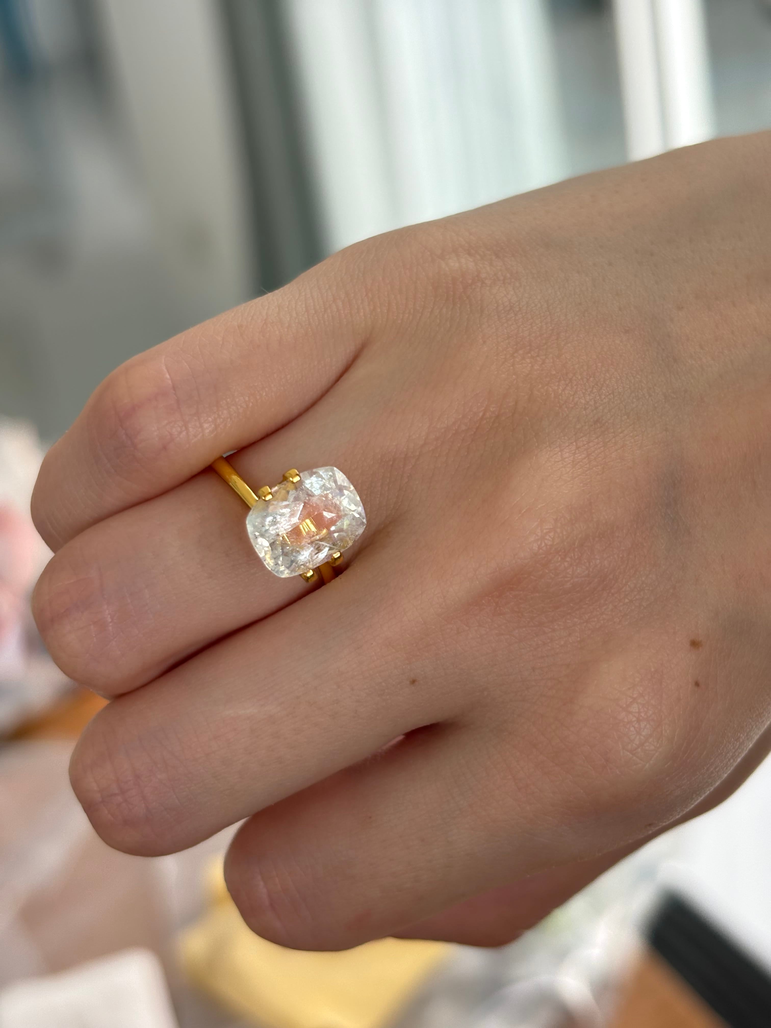 Luxury Promise 3.63ct Rainbow Moonstone Madagascar DXBCS5174