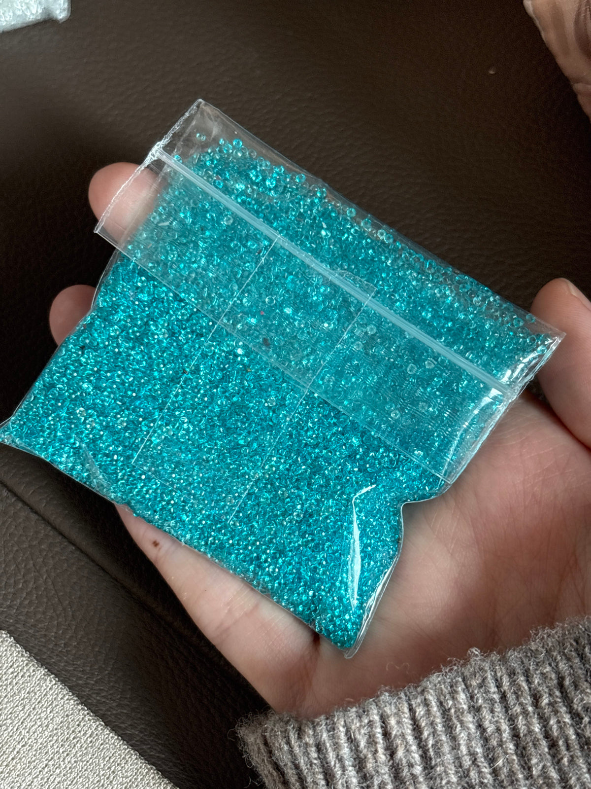 Luxury Promise 5.00ct "Paraiba" Topaz Melee Sugar Box 1.5mm THAIC1246