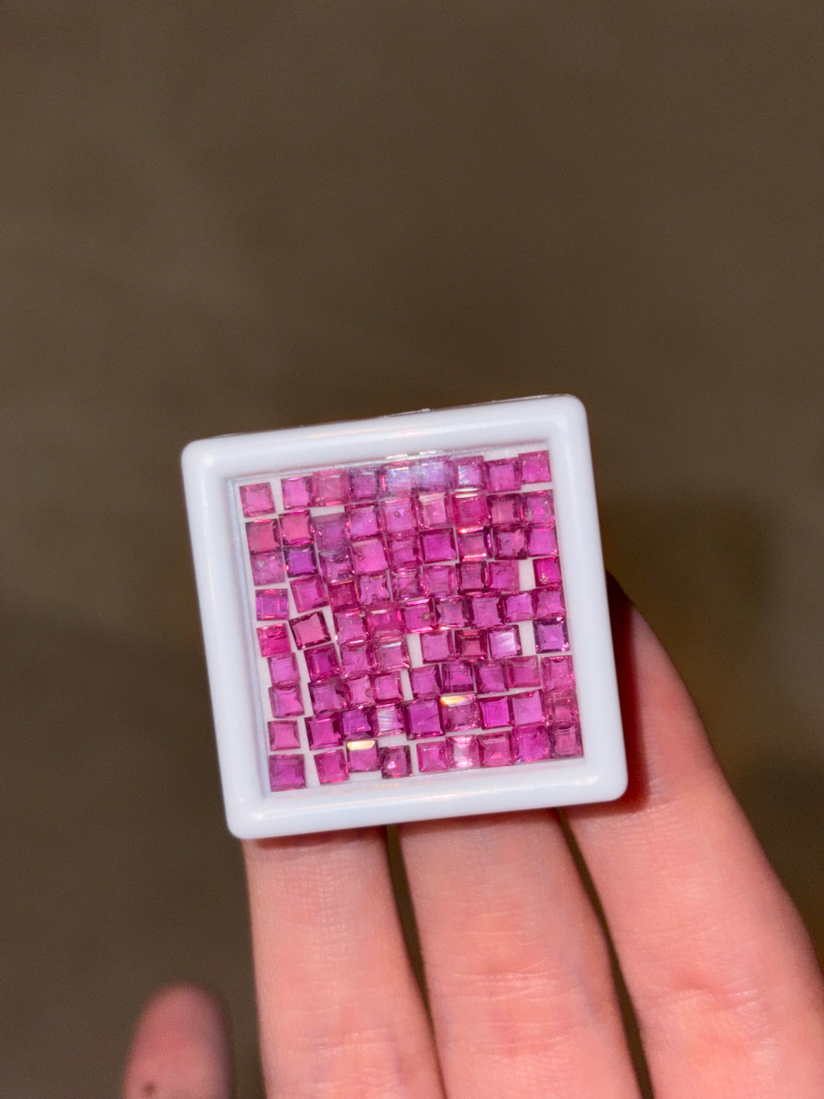 Luxury Promise 5.00ct Ruby Princess Calibration Box 2-2.5mm THAIC1447