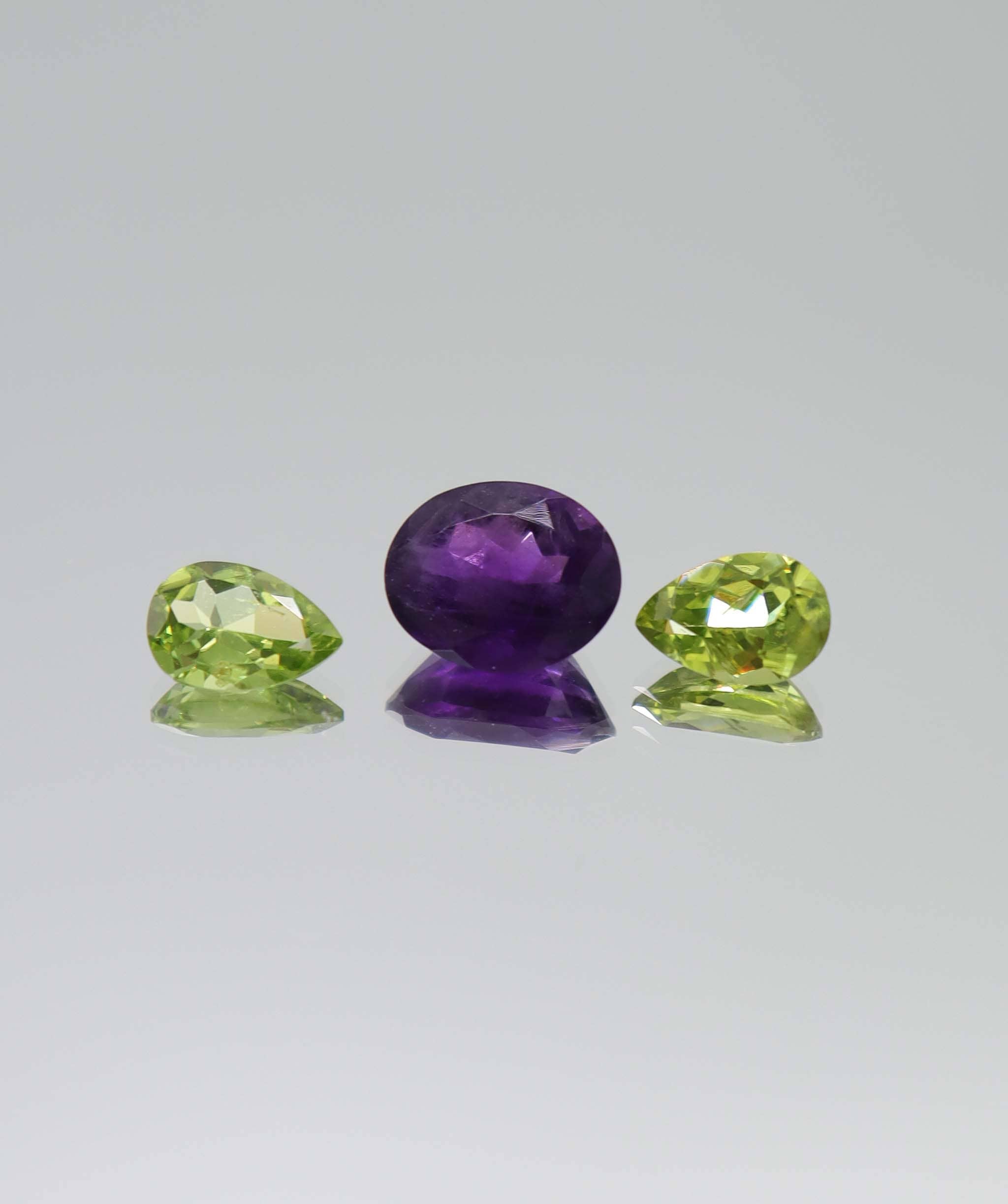 Luxury Promise 5.90ct Amethyst-Peridot set DXBCS6095