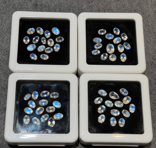 Luxury Promise Natural Blue moonstone (from srilanka) (buy one get one free)(price per 1 stone) THAI0060S