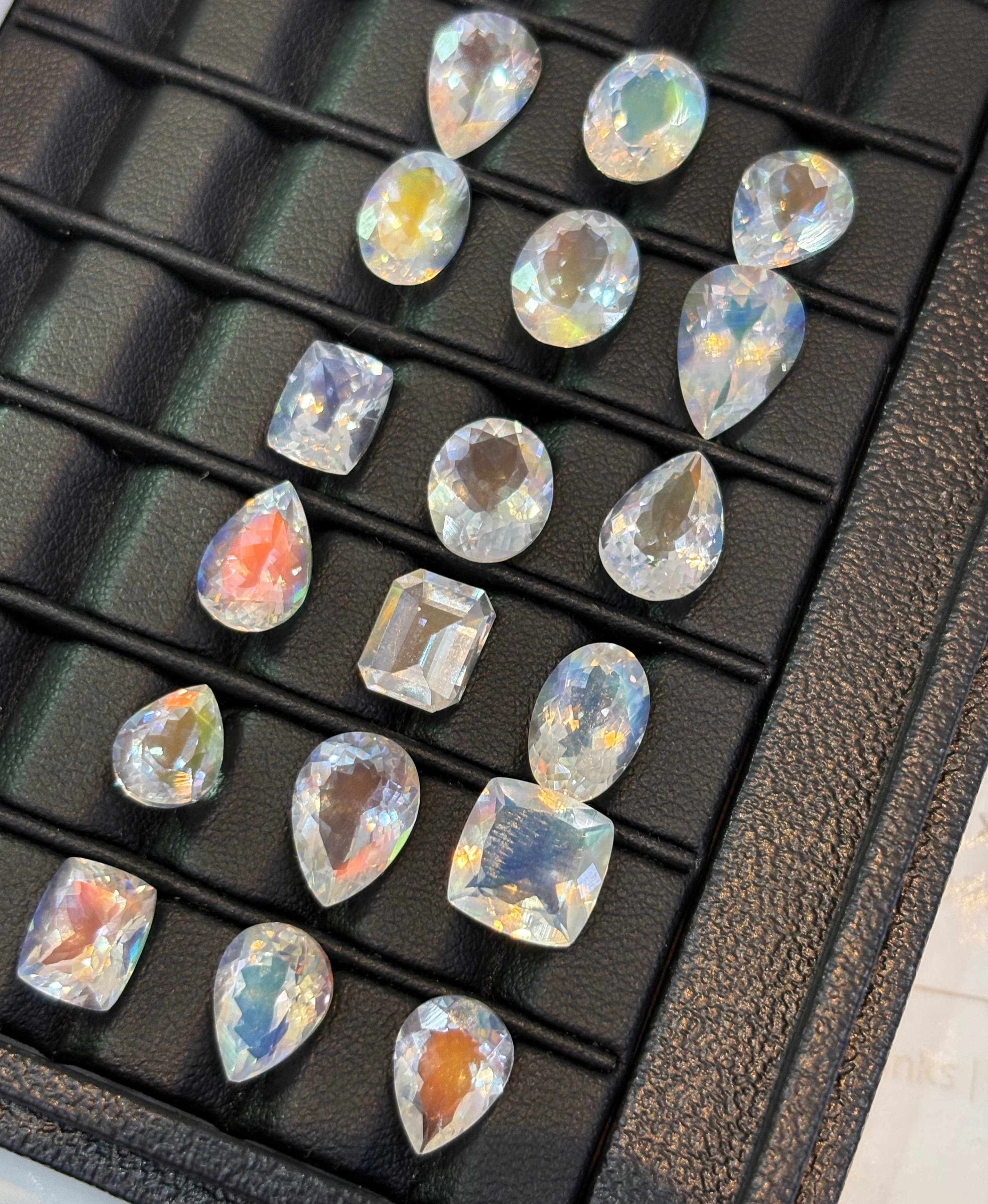 Luxury Promise Top Quality Madagascar Rainbow Moonstone THAIC0275