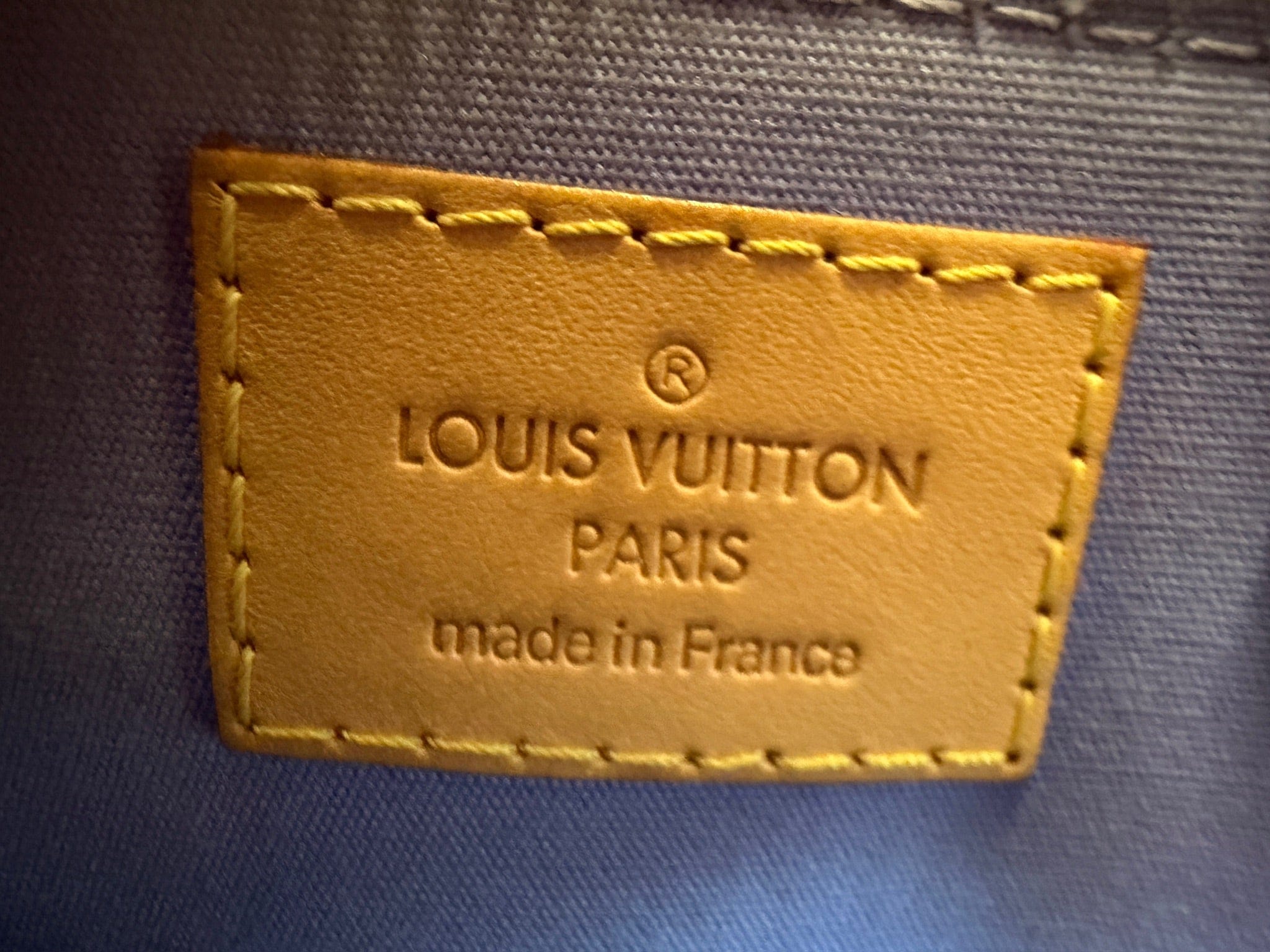 Luxury Promise Louis Vuitton Alma BB Vernis Patent Leather Light Lavender