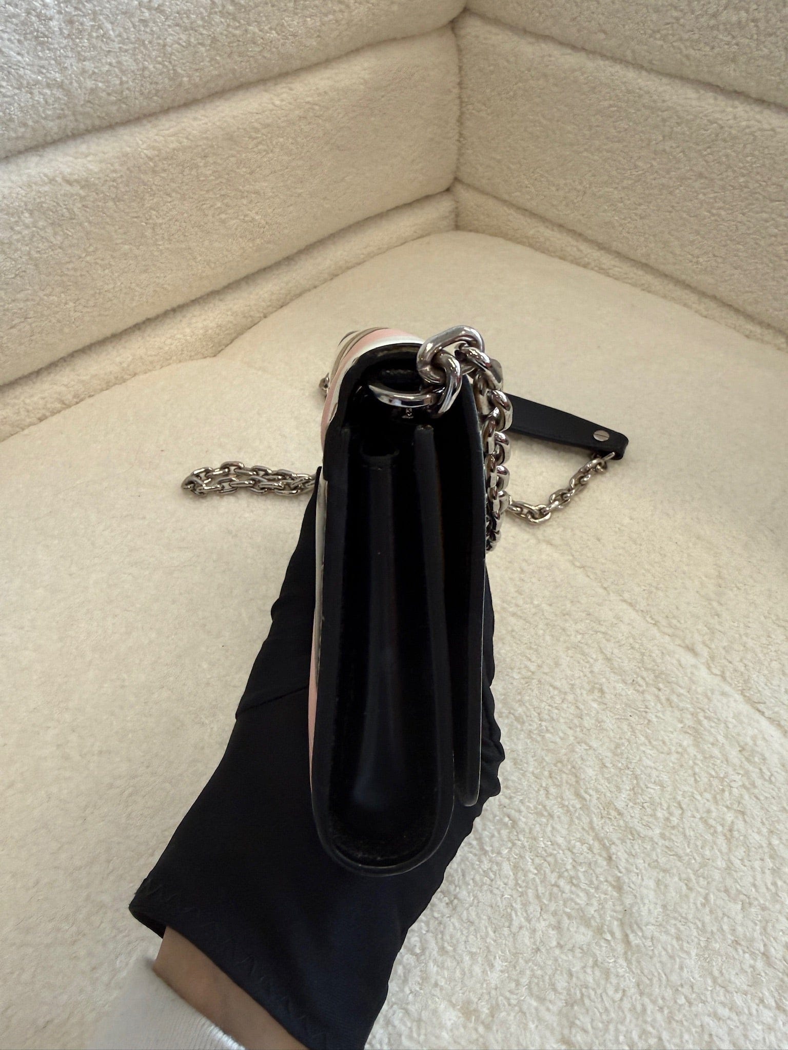 LUXURY PROMISE Louis Vuitton Twist PM Shoulder Bag