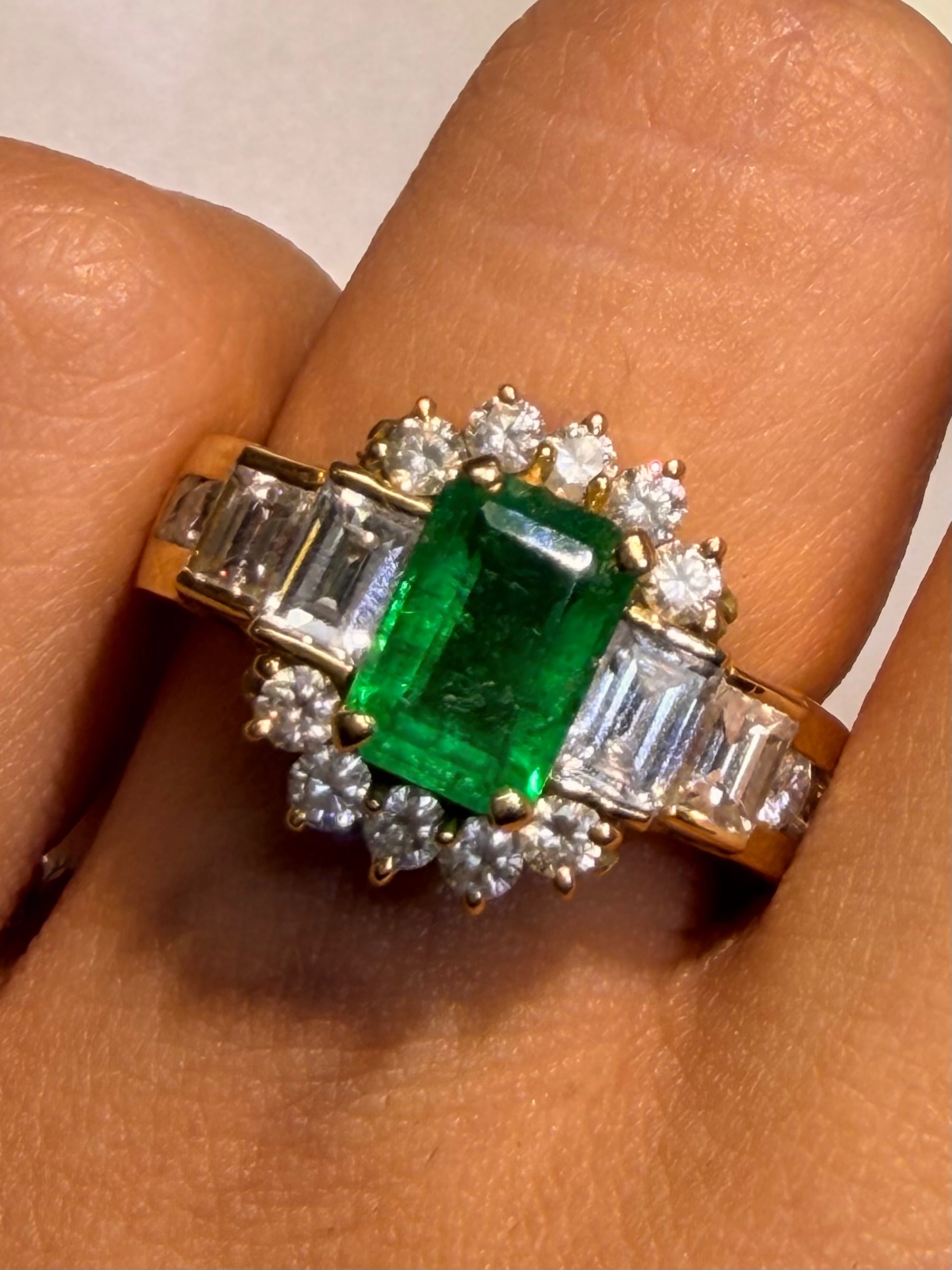 Luxury Promise Muzo Green Emerald Ring in 18K / E1.41ct (5.5us) 4025 JJC0529