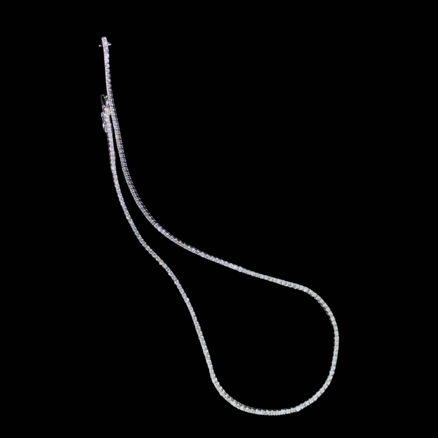 Luxury Promise 5.00ct Natural White Diamond 4-Claw Tennis Necklace set in 18K Gold - 40cm