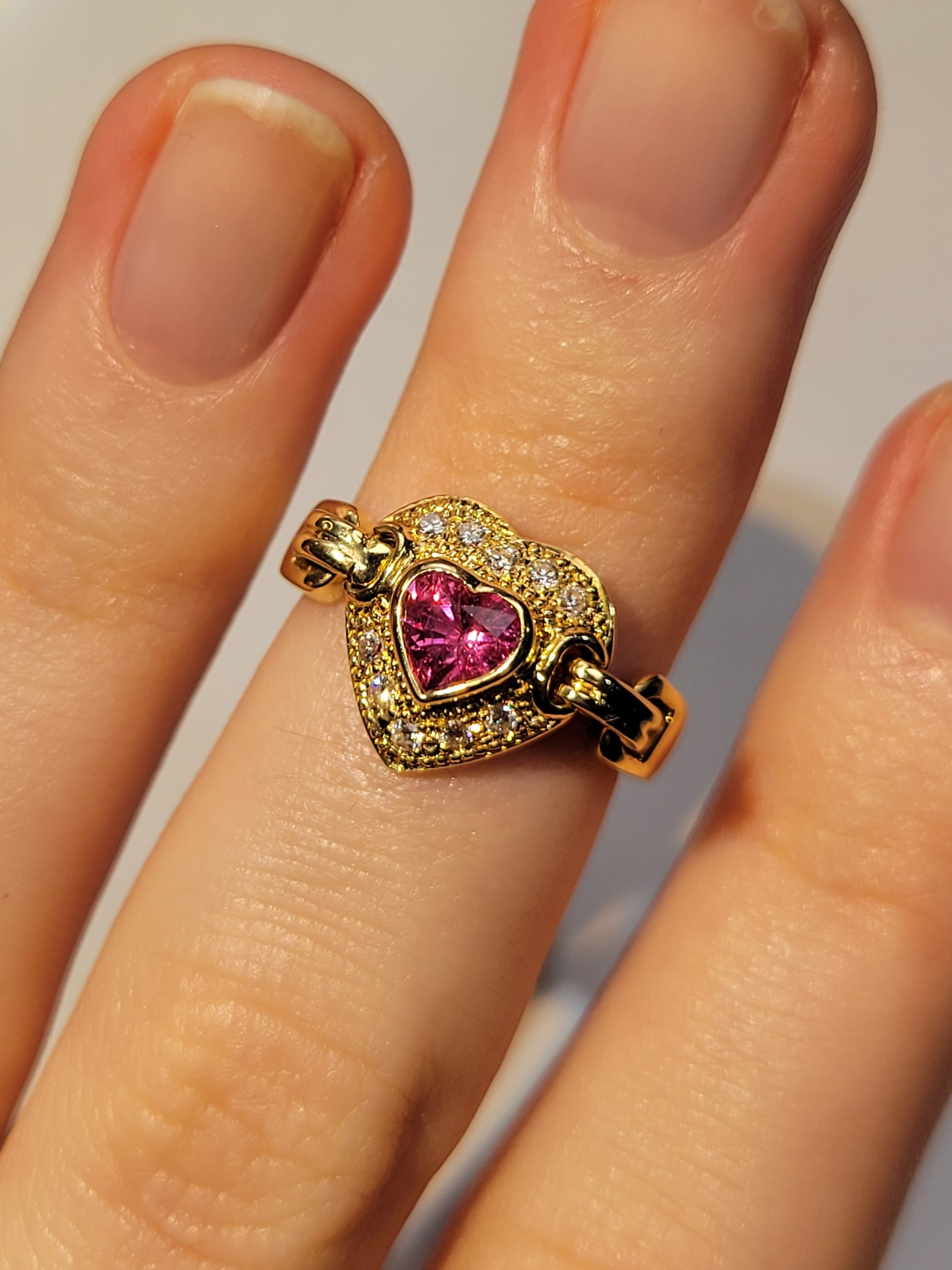 Luxury Promise Padparadscha Heart Ring in 18K / P0.59ct / D0.13ct (5us) 4875 JJC0559
