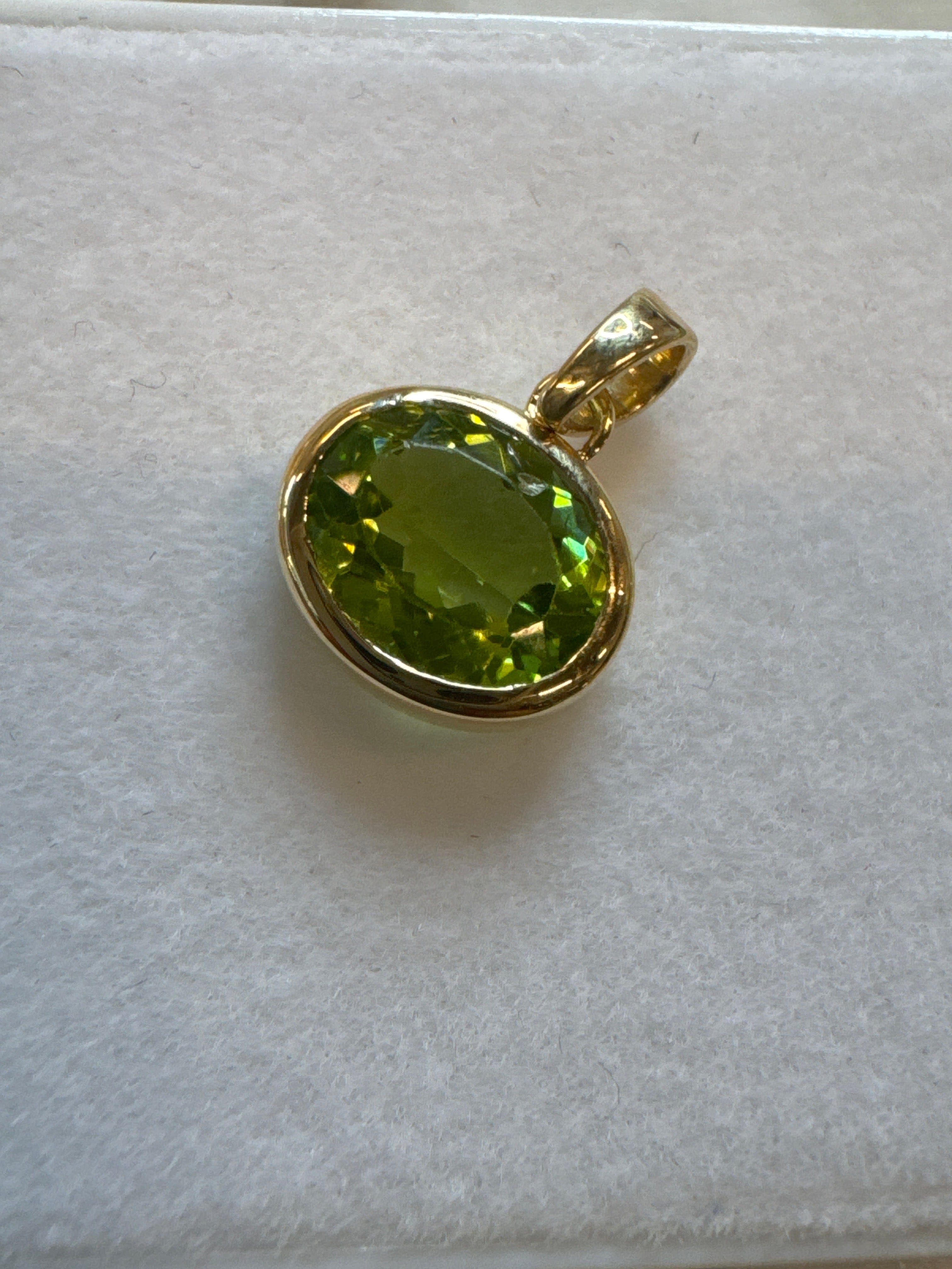 Luxury Promise Peridot bezel pendant yellow gold dxbs0480c