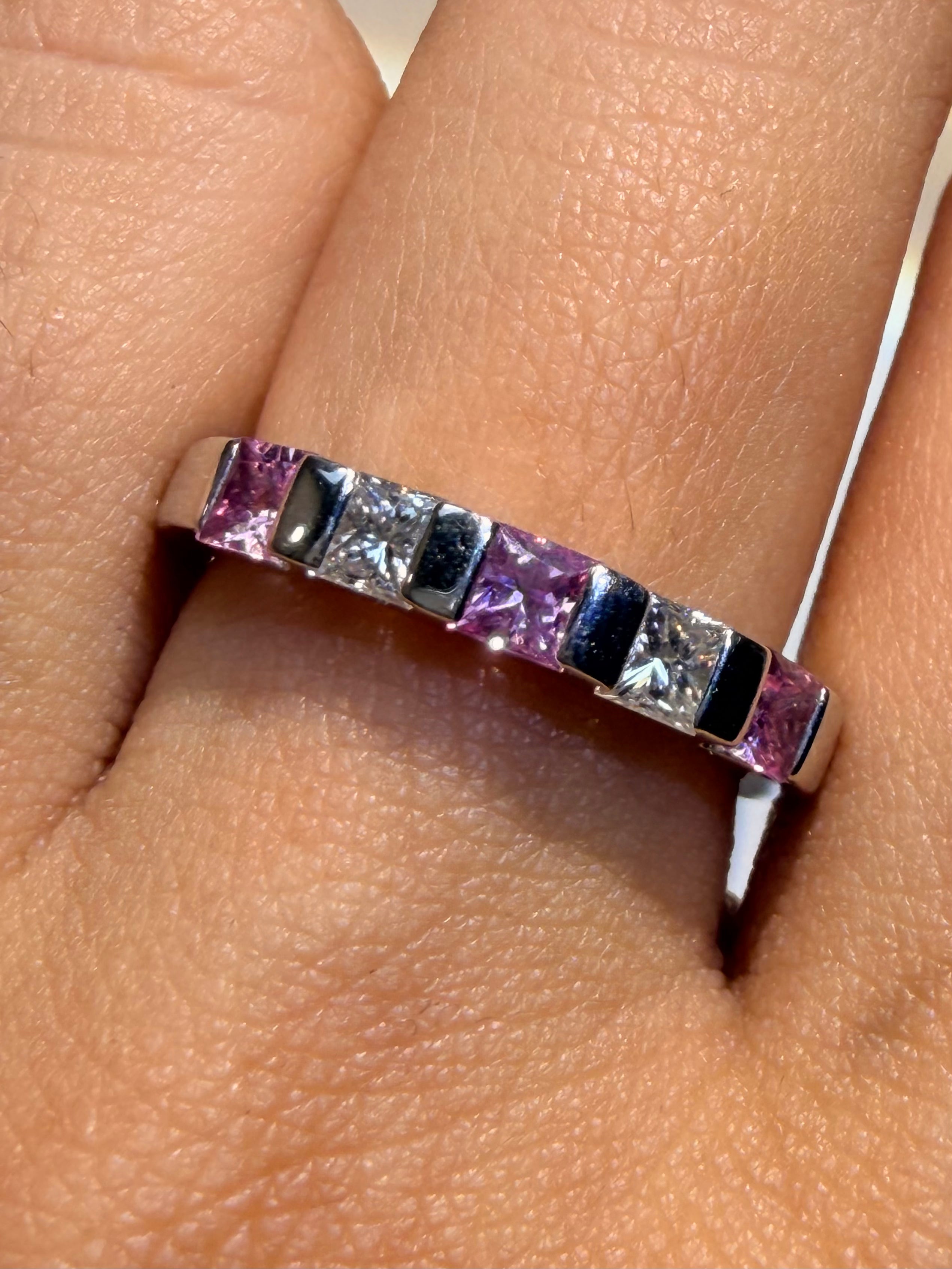 Luxury Promise Pink Sapphire Band in Pt900 / S0.52ct / D0.36ct (6us) 3080 JJC0520