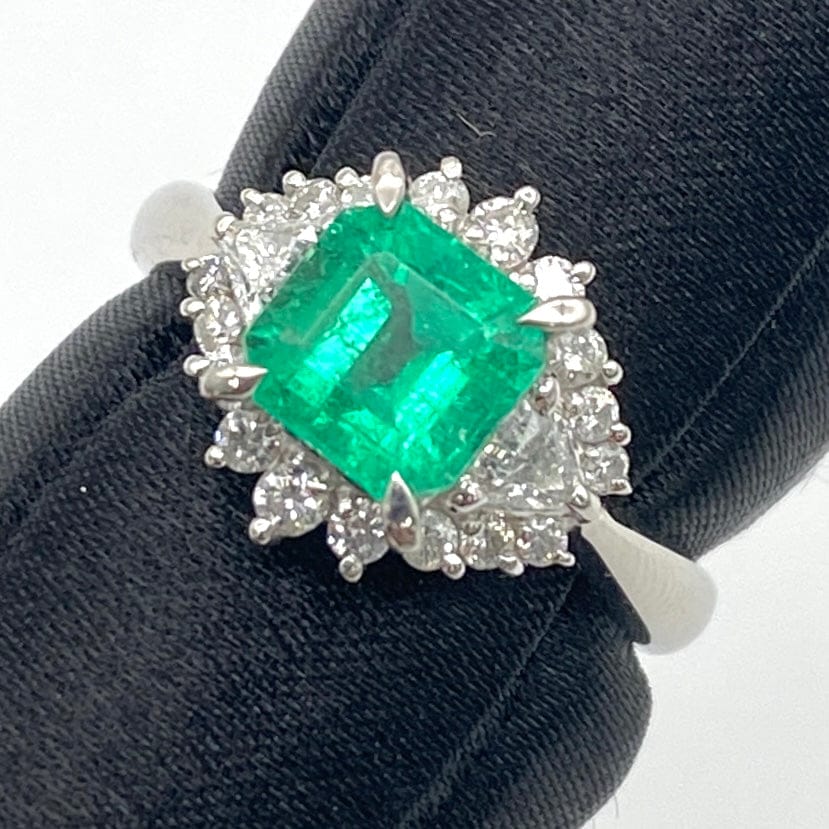 LUXURY PROMISE Pt900 Emerald Ring E1.33 D0.48 5.9 GRJ 51196 US5.75