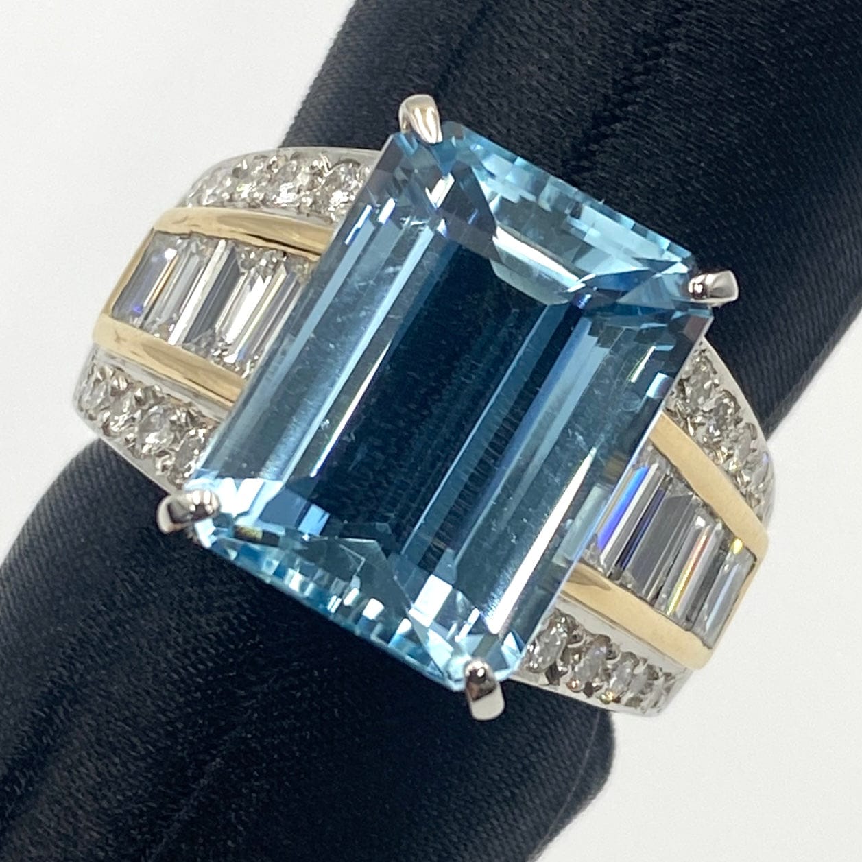 LUXURY PROMISE Pt900/K18WG Aquamarine Ring AQ7.66 D2.03 22.4g sorting/GRJ 49191 US7.5