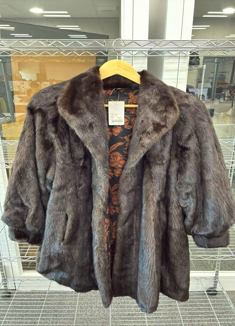 Luxury Promise Black Used Mink Half Coat 9926G160085