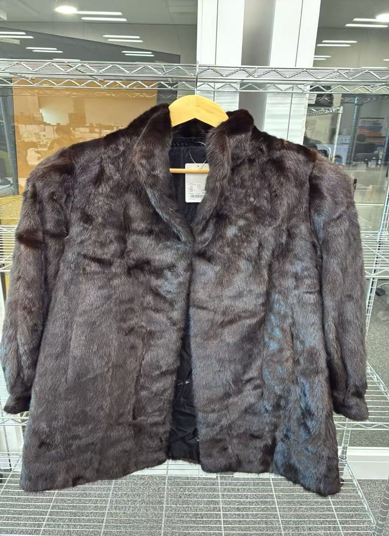 Luxury Promise Black Used Mink Half Coat 9926G160086
