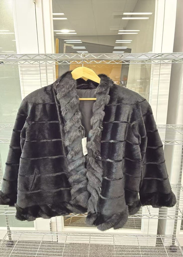 Luxury Promise Black Used Sheared Mink Half Coat 9926G160091