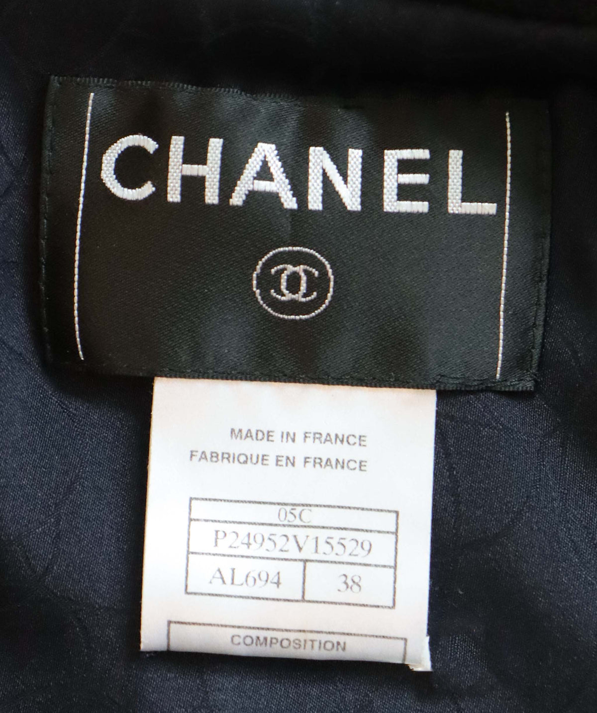 Luxury Promise CHANEL NAVY DWP JACKET 38 DXBS6648