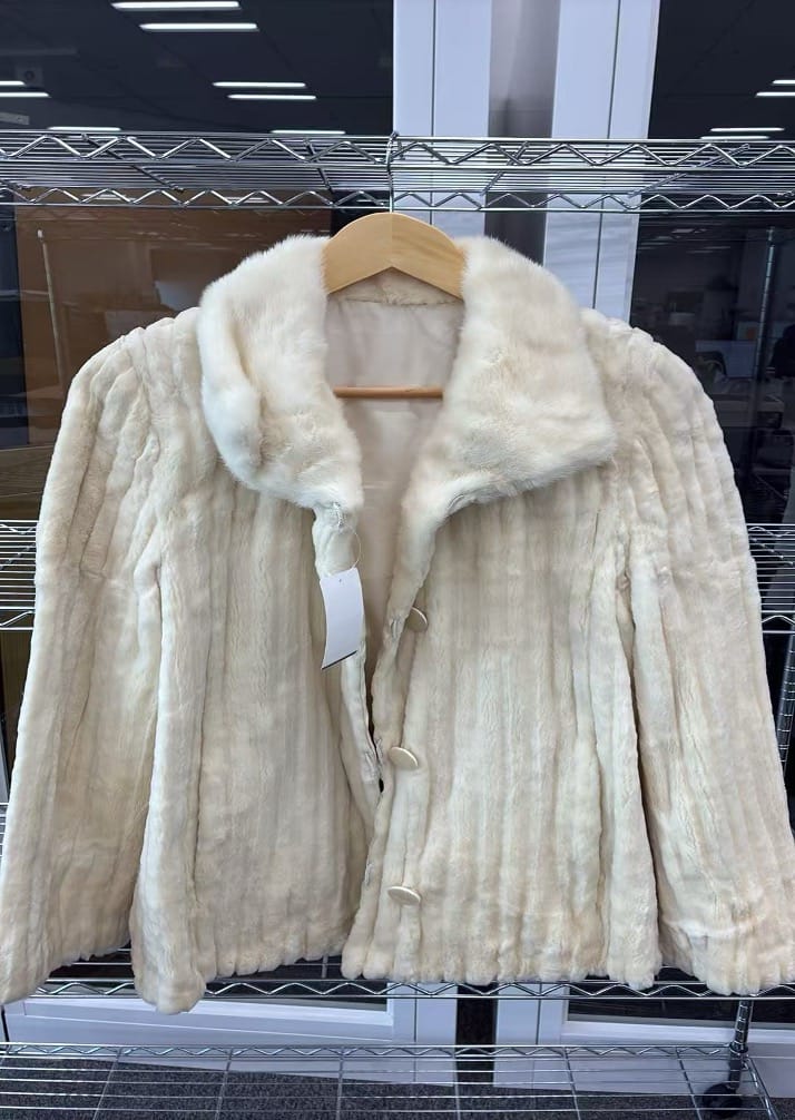 Luxury Promise White Used Mink Half Coat 9926G160072