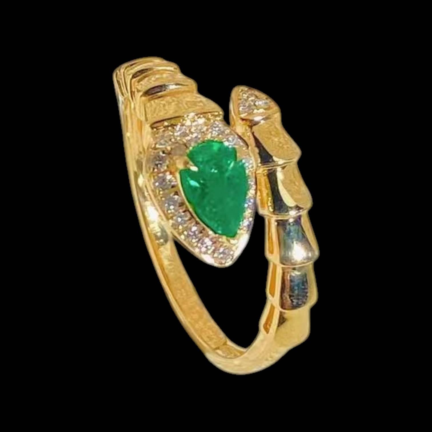 Luxury Promise Zambian 0.40ct "Vivid Green" Emerald & 0.08ct Diamond Ring Serpenti set in 18K Yellow Gold