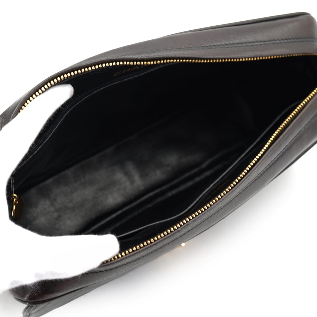 LUXURY PROMISE VINTAGE CHANEL CHAIN SHOULDER BAG BLACK LAMB SKIN GOLD HARDWARE 90335602