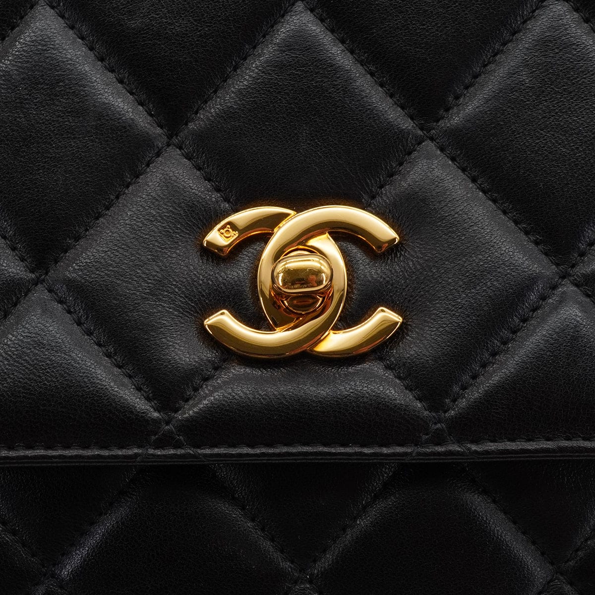 LUXURY PROMISE VINTAGE CHANEL MATELASSE CHAIN TOTE SHOULDER BAG BLACK LAMB SKIN GOLD HARDWARE 90339970