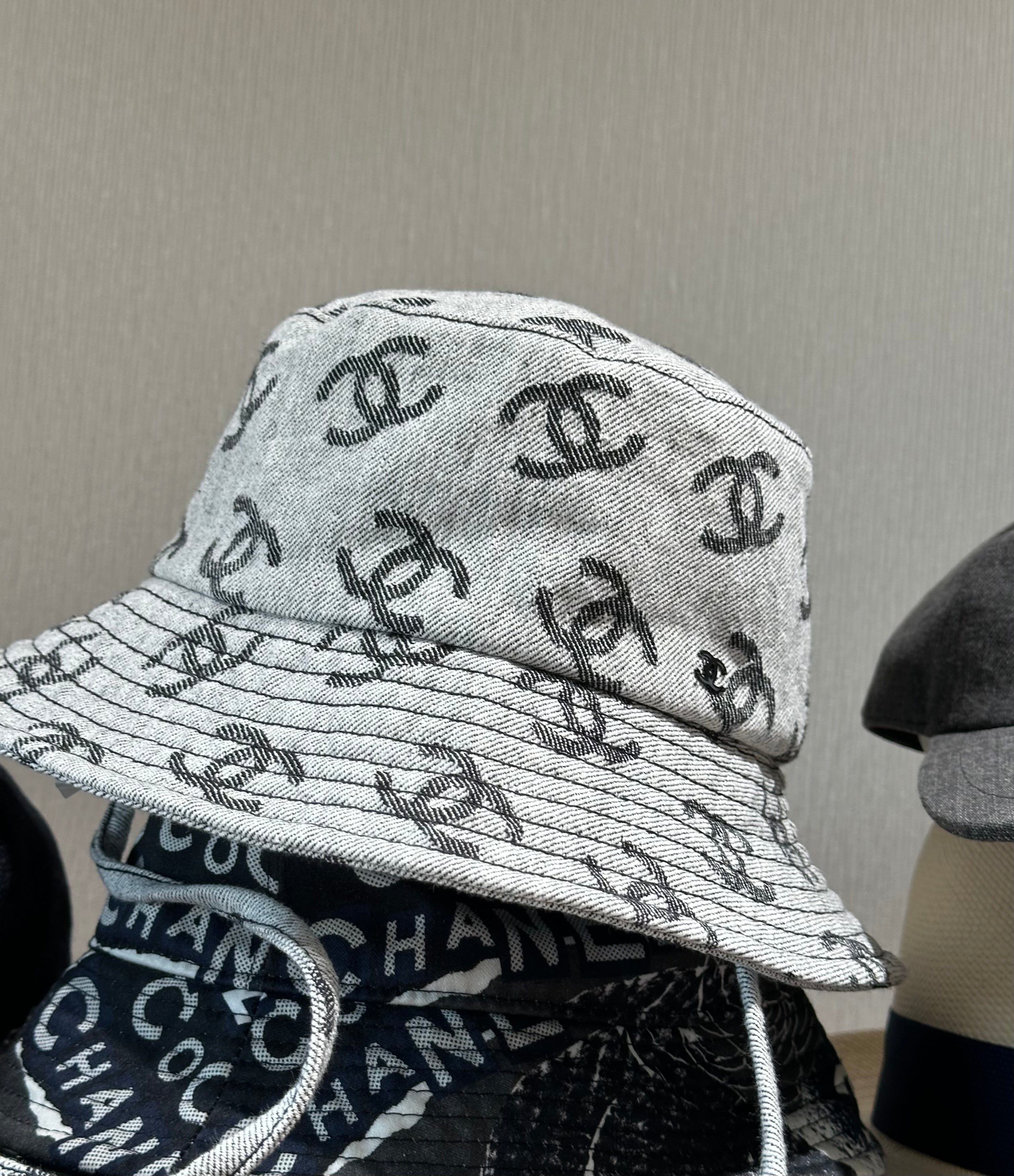 LuxuryPromise CHANEL GREY CC BUCKET HAT FT16