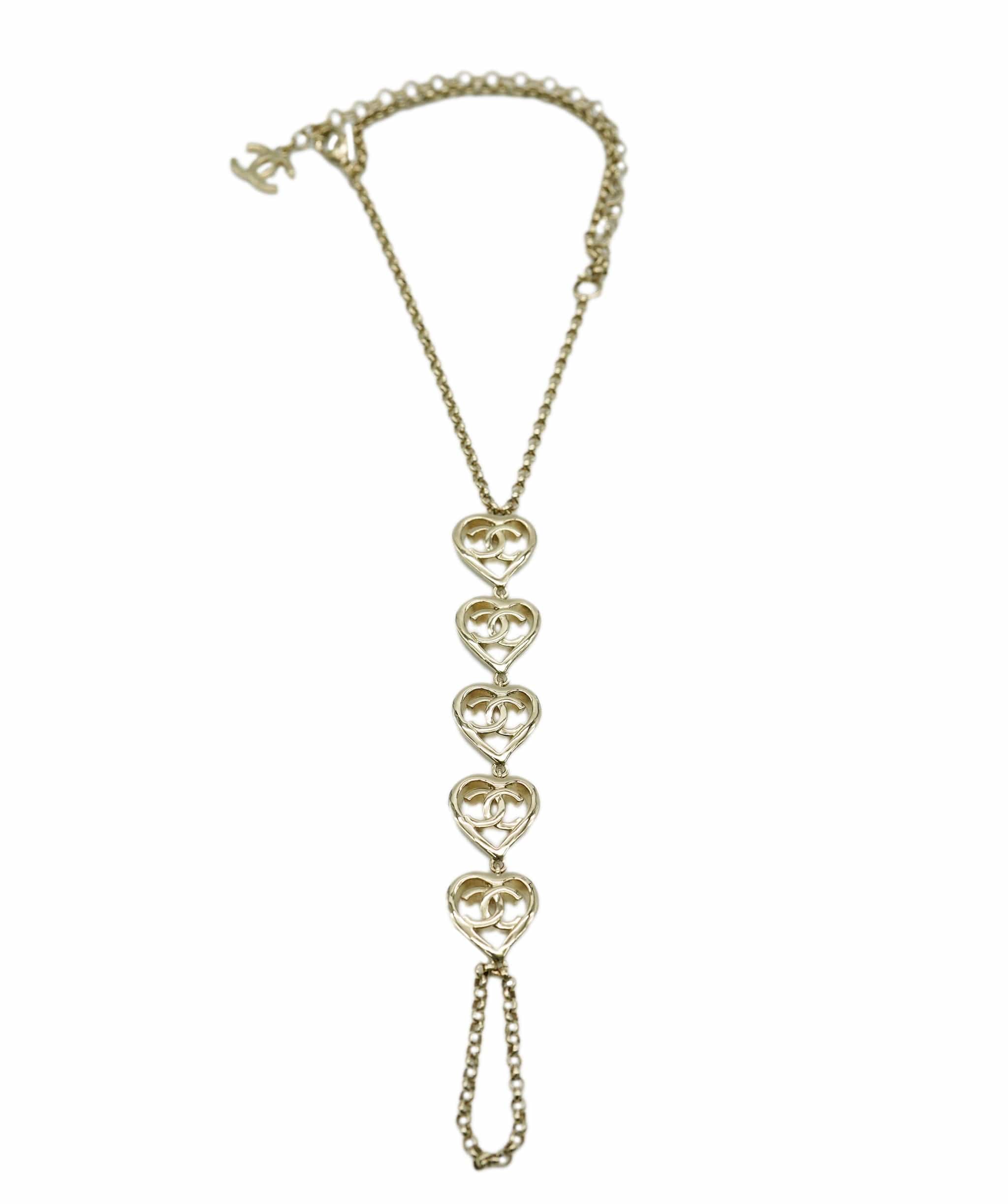 LuxuryPromise Chanel Heart Motif Choc B22P Necklace ALC1967