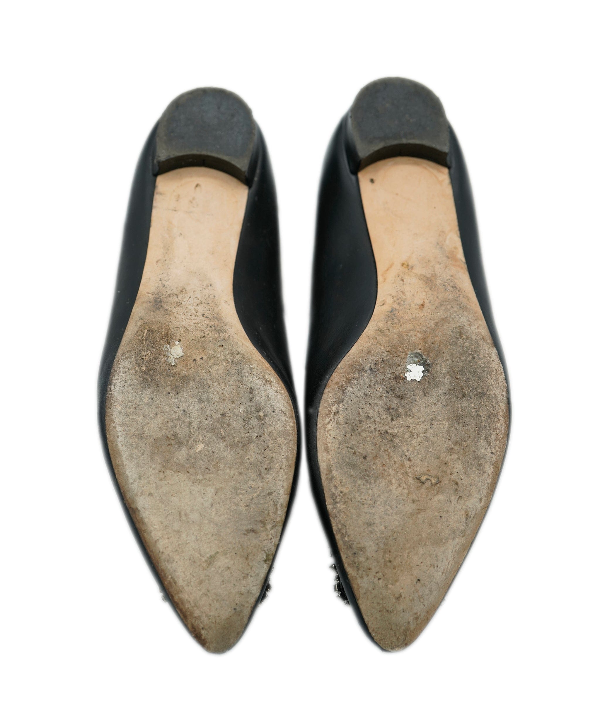 Manolo Blahnik Manolo Blahnik Hangisi Fume Flat Black 37 (Box, two dustbags) REC1730