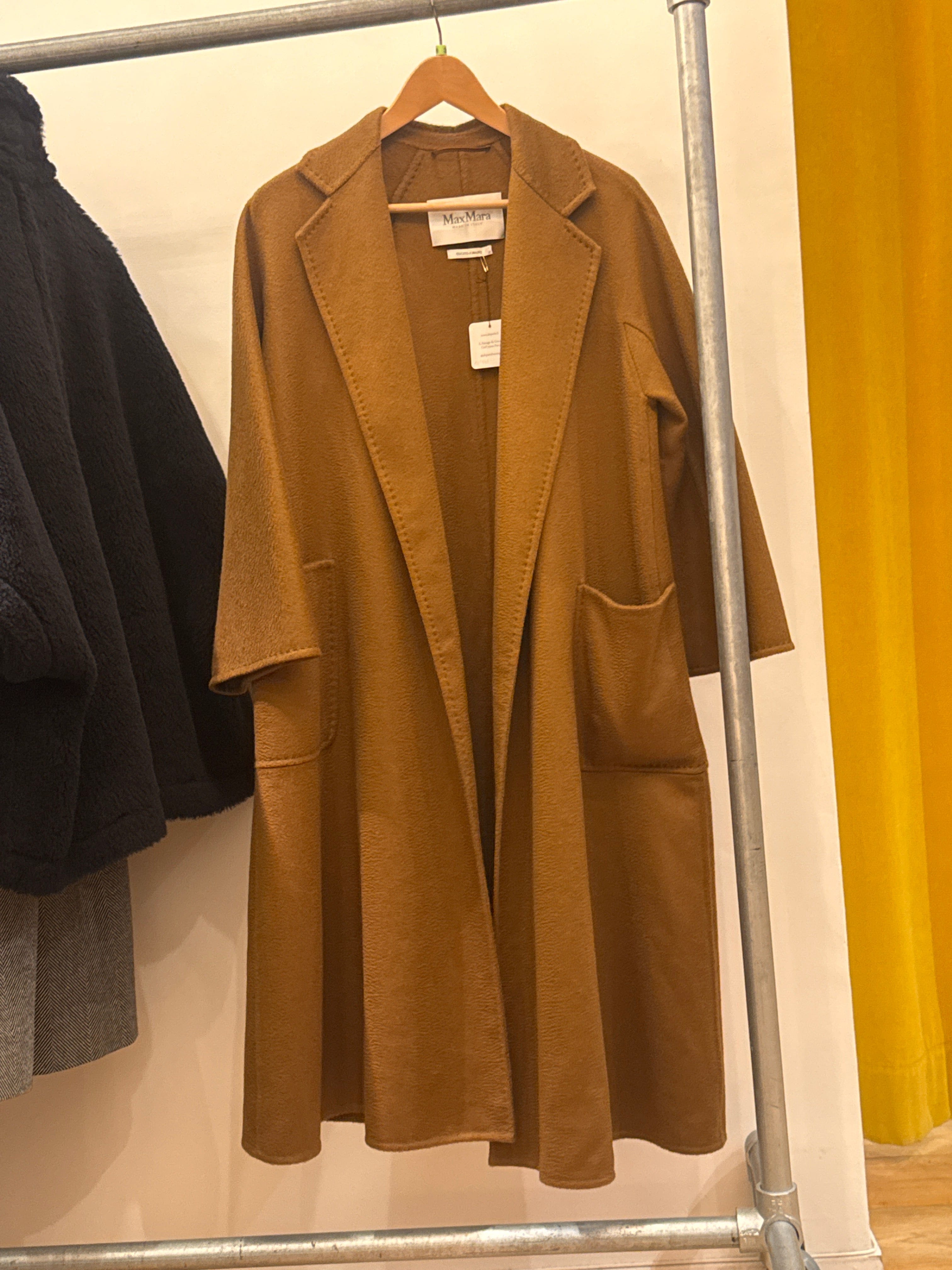 Max Mara Max Mara Brown cashmere coat AGC3112