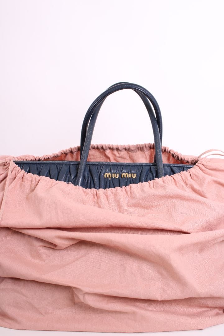 Miu Miu Miu Miu Matalasse Leather Tote Bag Navy