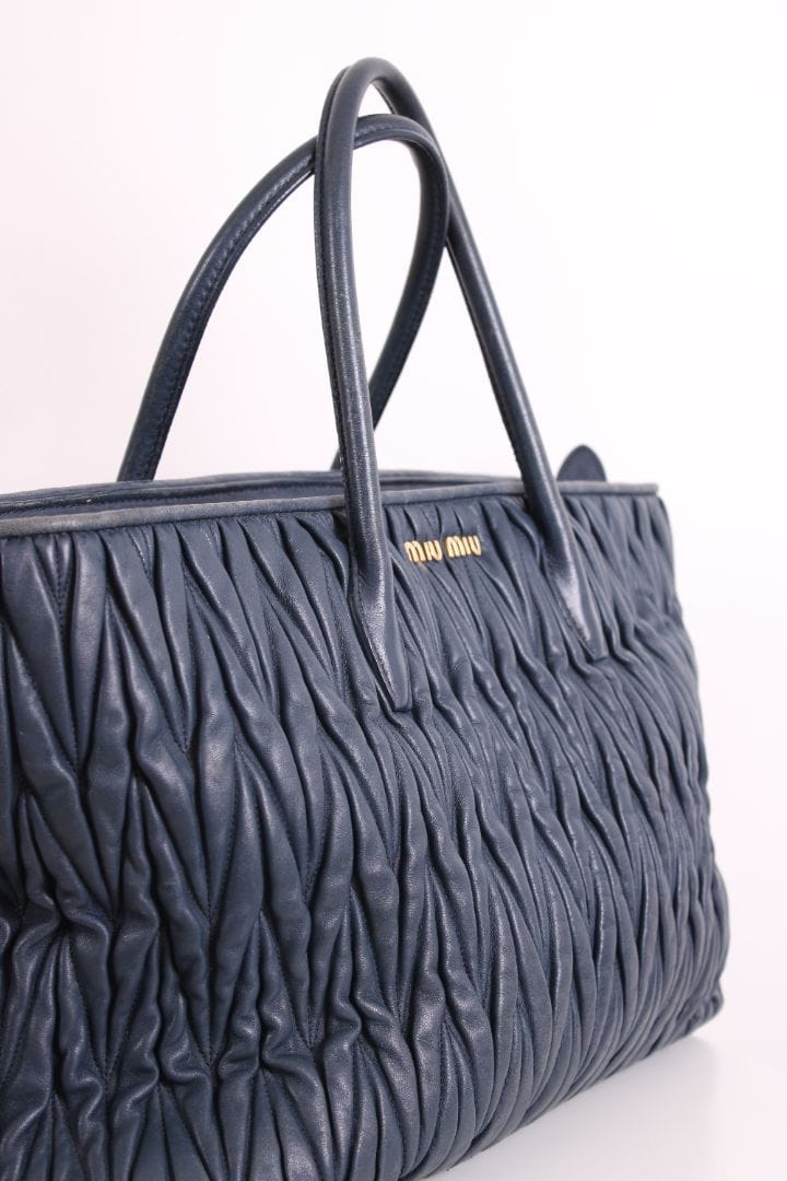 Miu Miu Miu Miu Matalasse Leather Tote Bag Navy