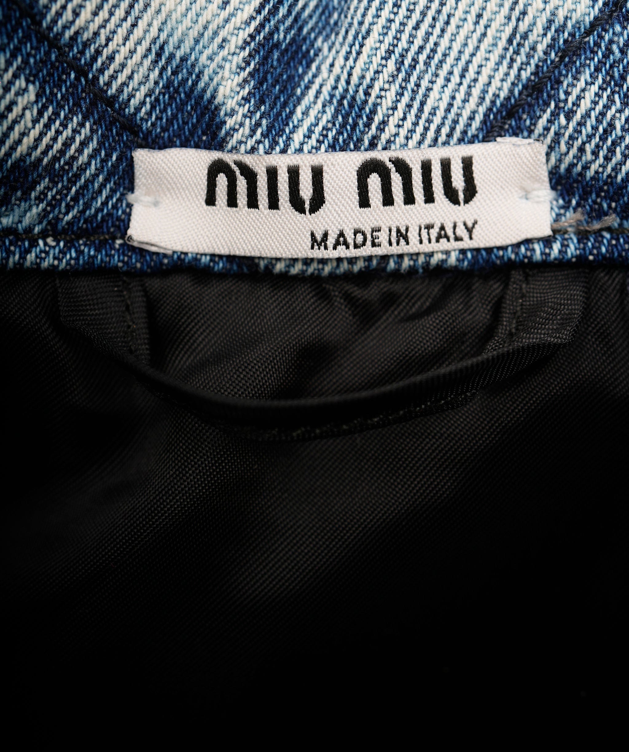 Miu Miu Miu Miu Logo Denim Quilted Jacket ALC2234