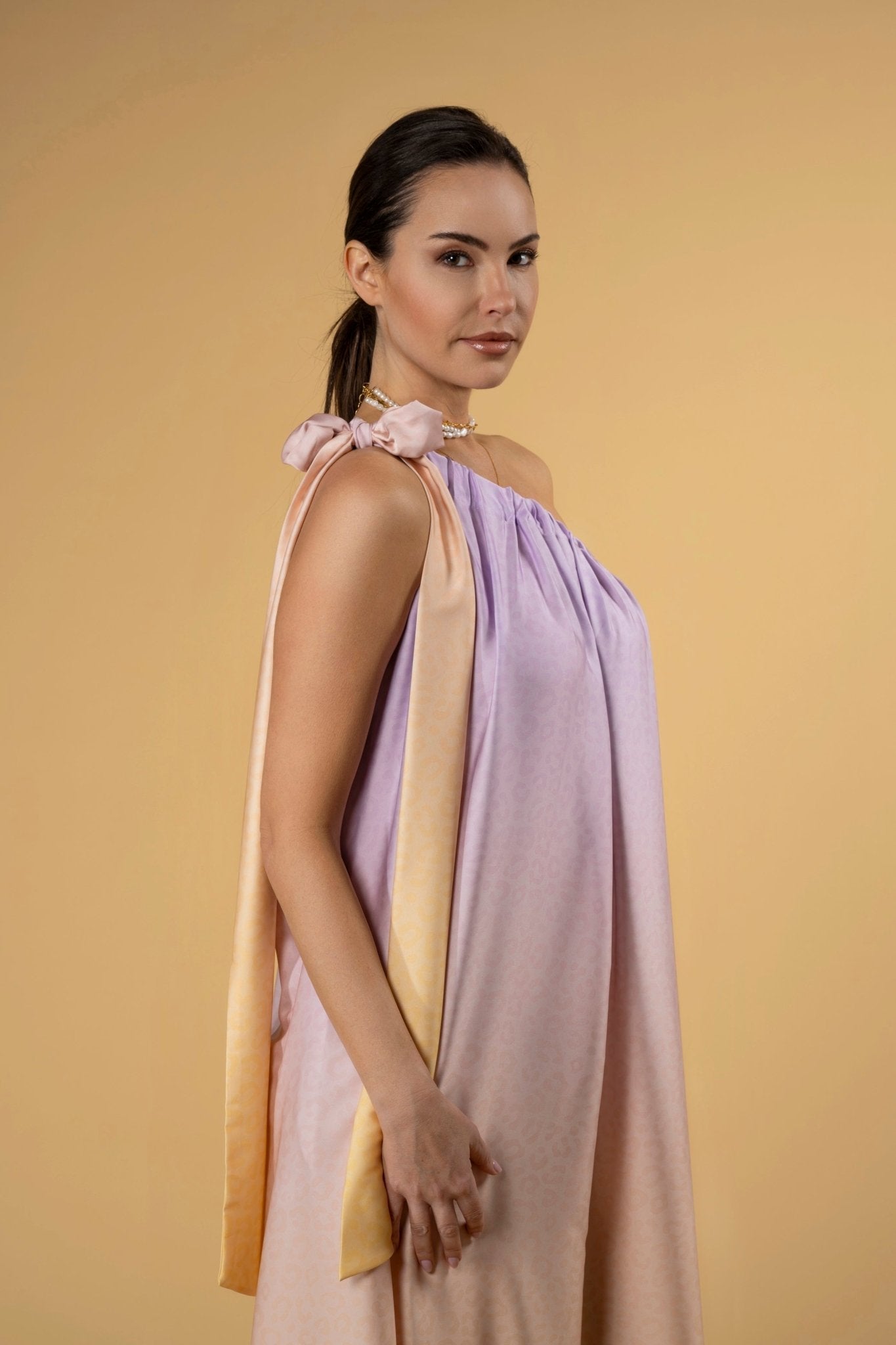 Oro Gradient Leo Dress l |فستان Oro Gradient Leo - Maison Clad